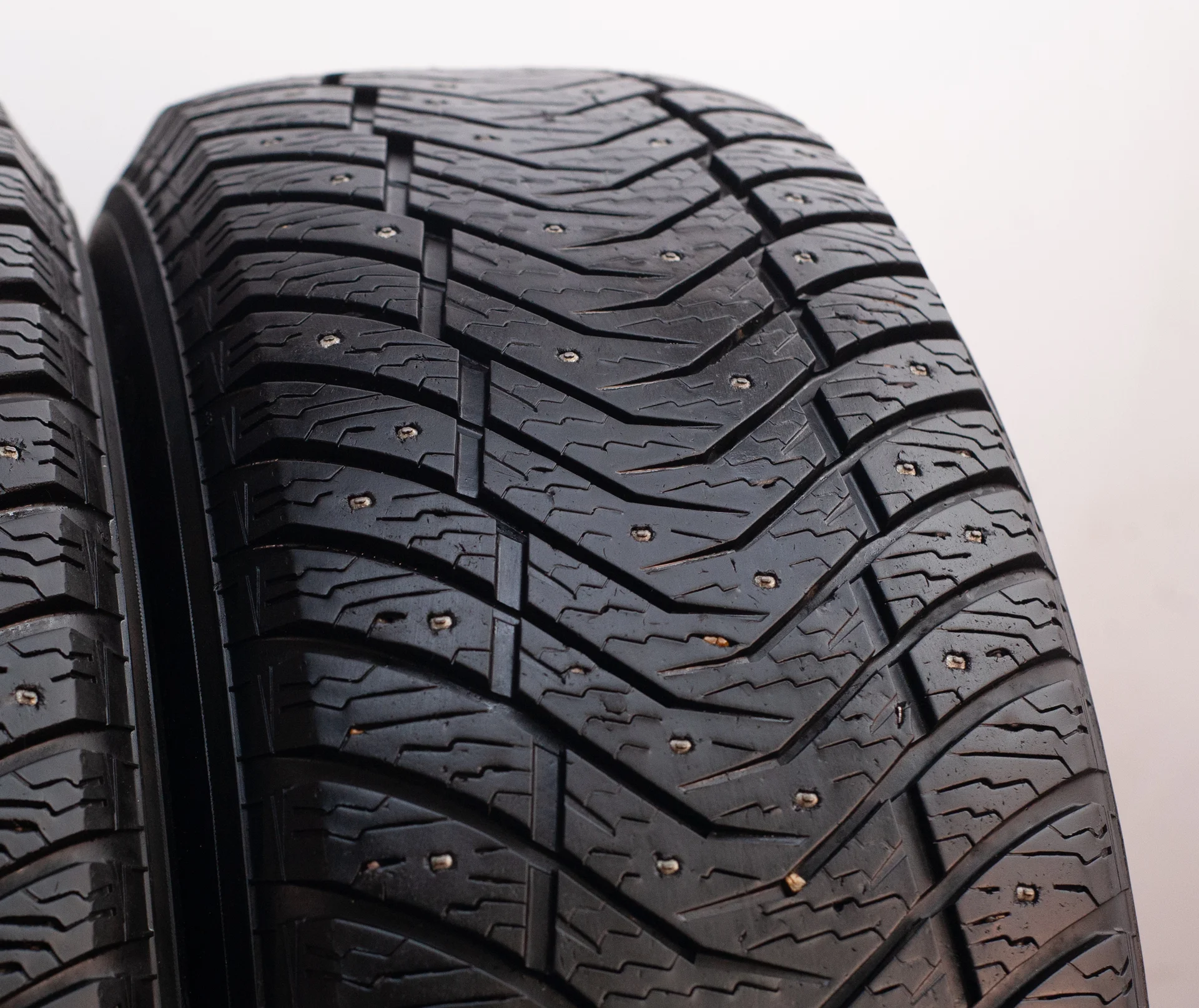 Yоkоhamа Icе Guаrd IG65 265/65 R17 116T - миниатюра 2