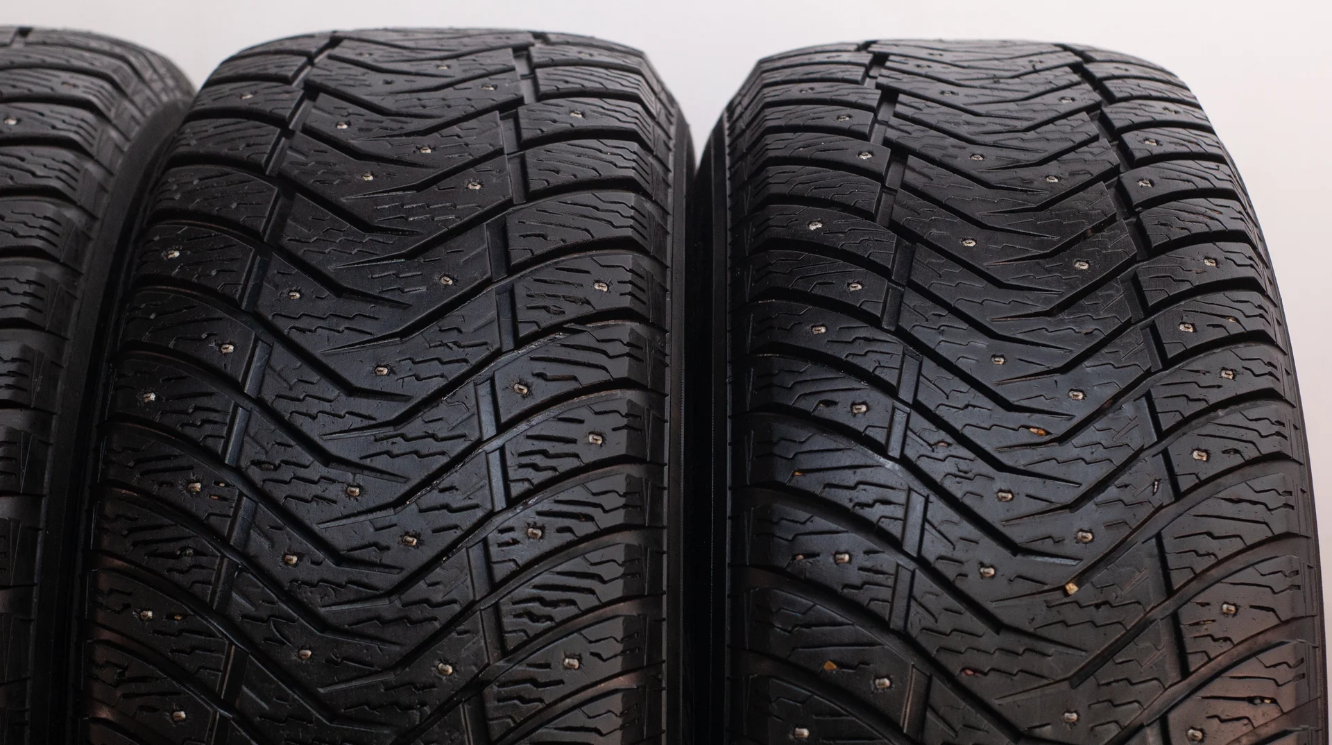 Yоkоhamа Icе Guаrd IG65 265/65 R17 116T - миниатюра 3