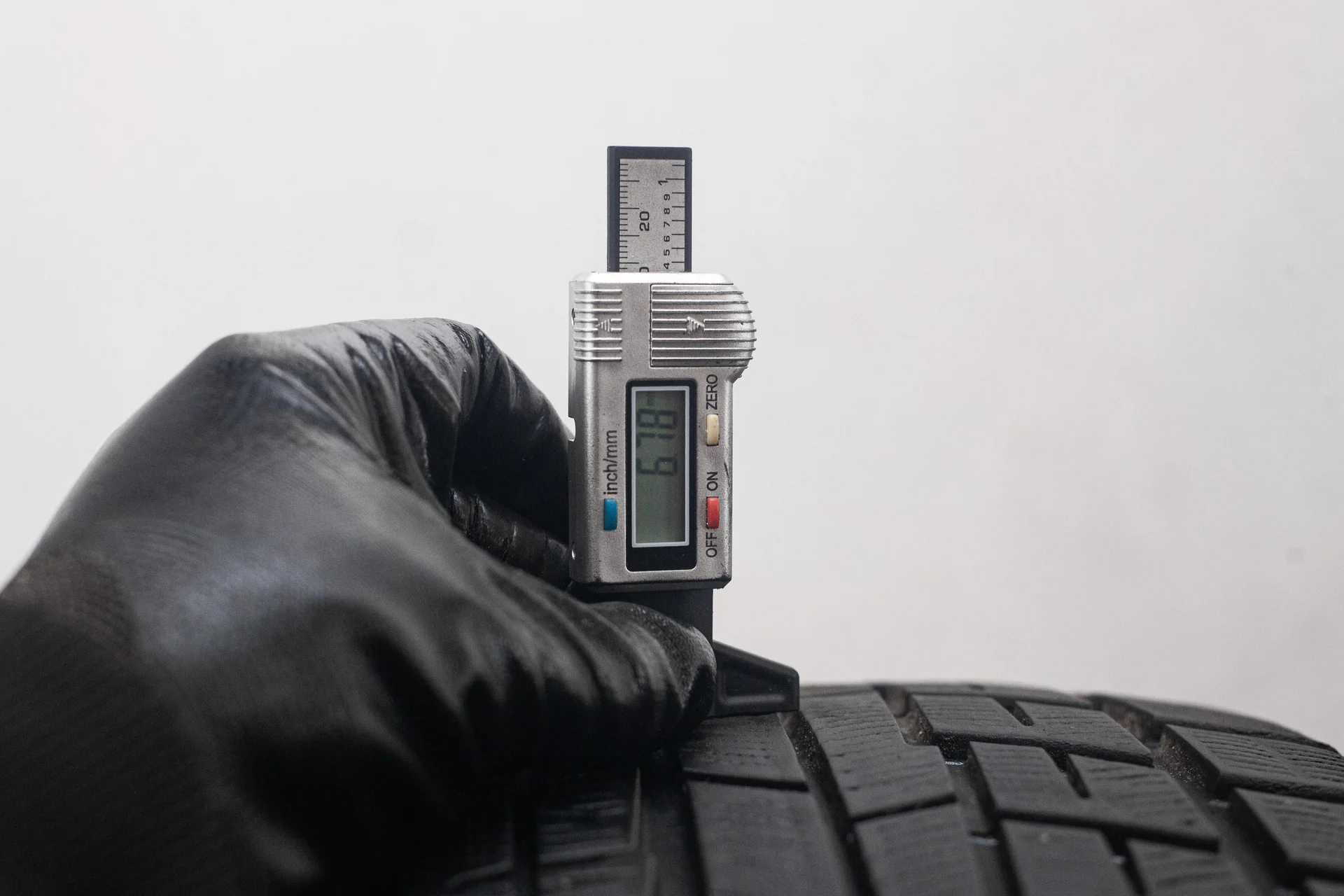Yokohama Ice Guard IG60 255/40 R19 100Q XL - миниатюра 2