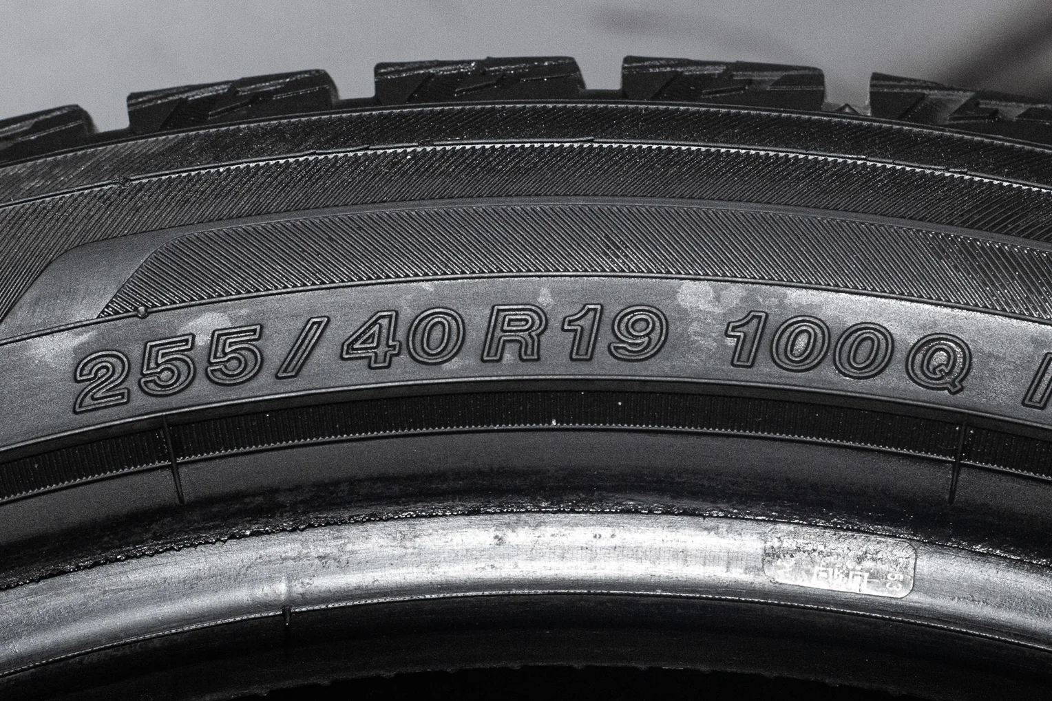 Yokohama Ice Guard IG60 255/40 R19 100Q XL - миниатюра 6