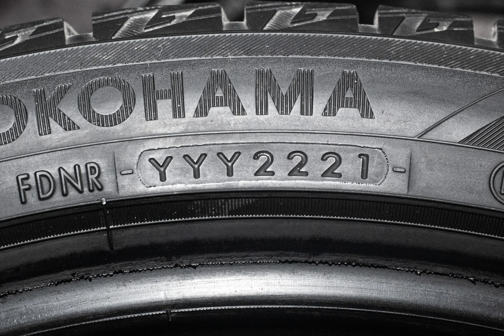 Yokohama Ice Guard IG60 255/40 R19 100Q XL - миниатюра 8