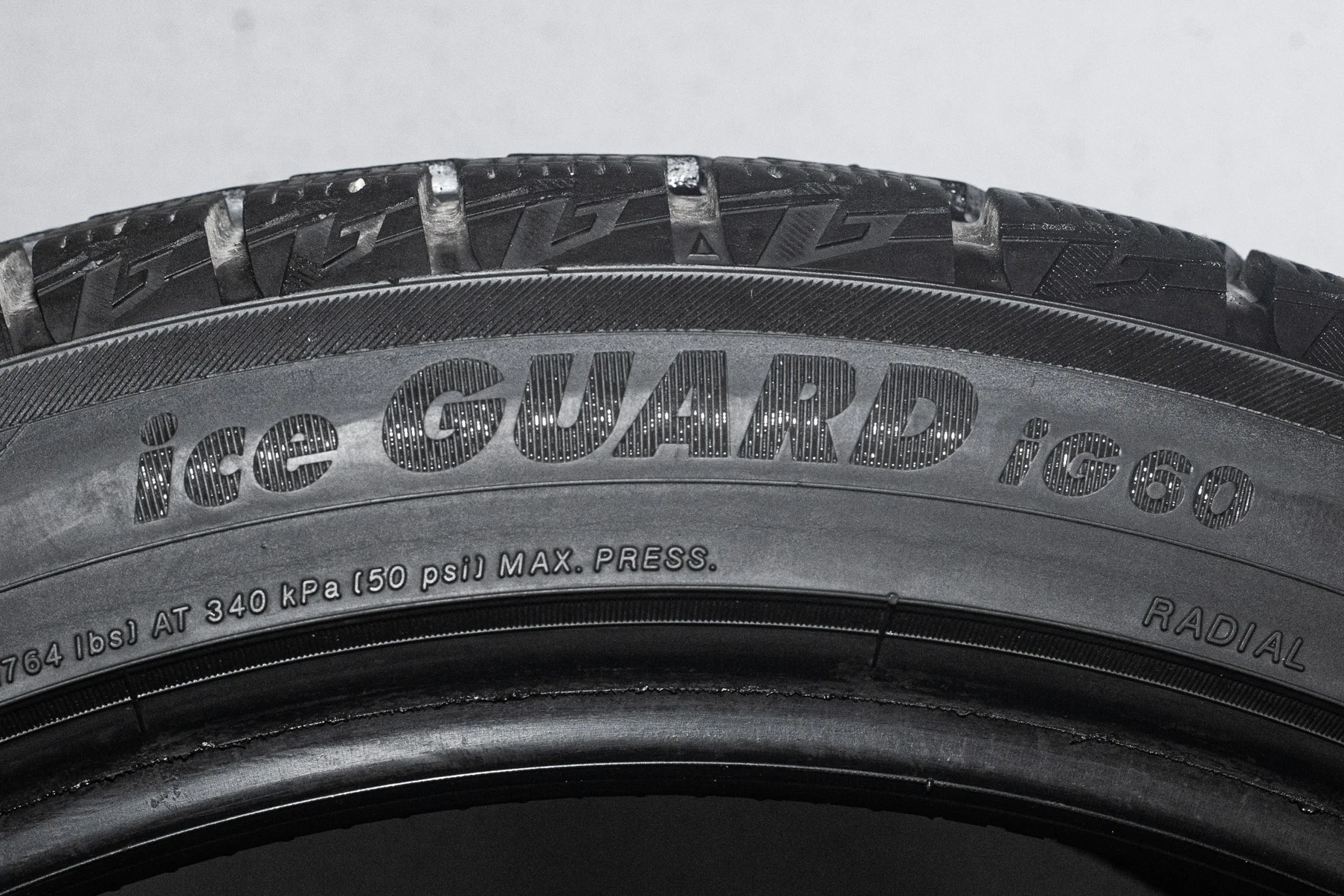Yokohama Ice Guard IG60 255/40 R19 100Q XL - миниатюра 9