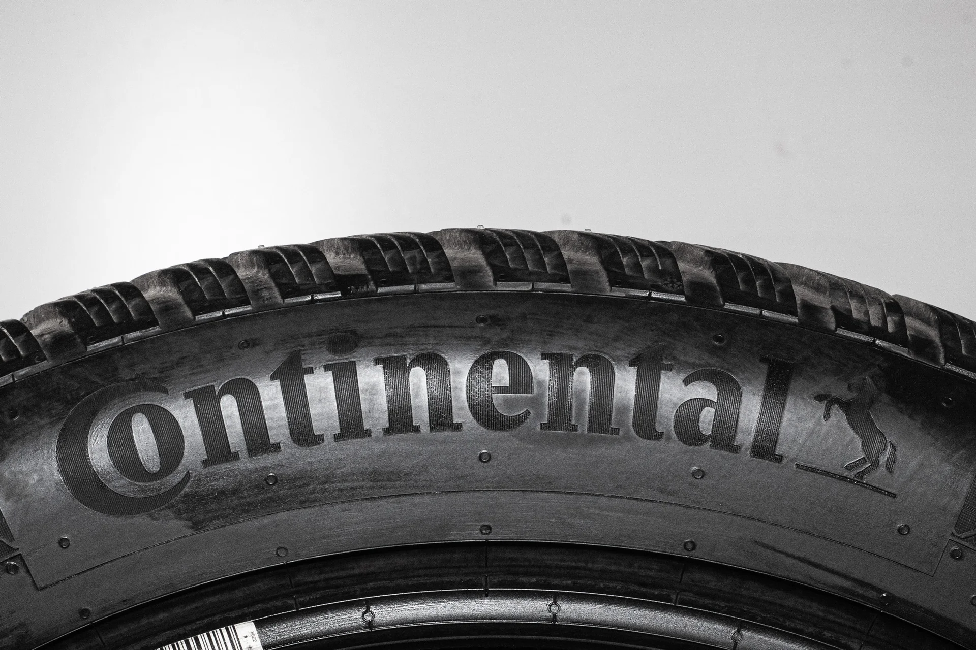 Continental IceContact 3 235/55 R20 105T - миниатюра 6