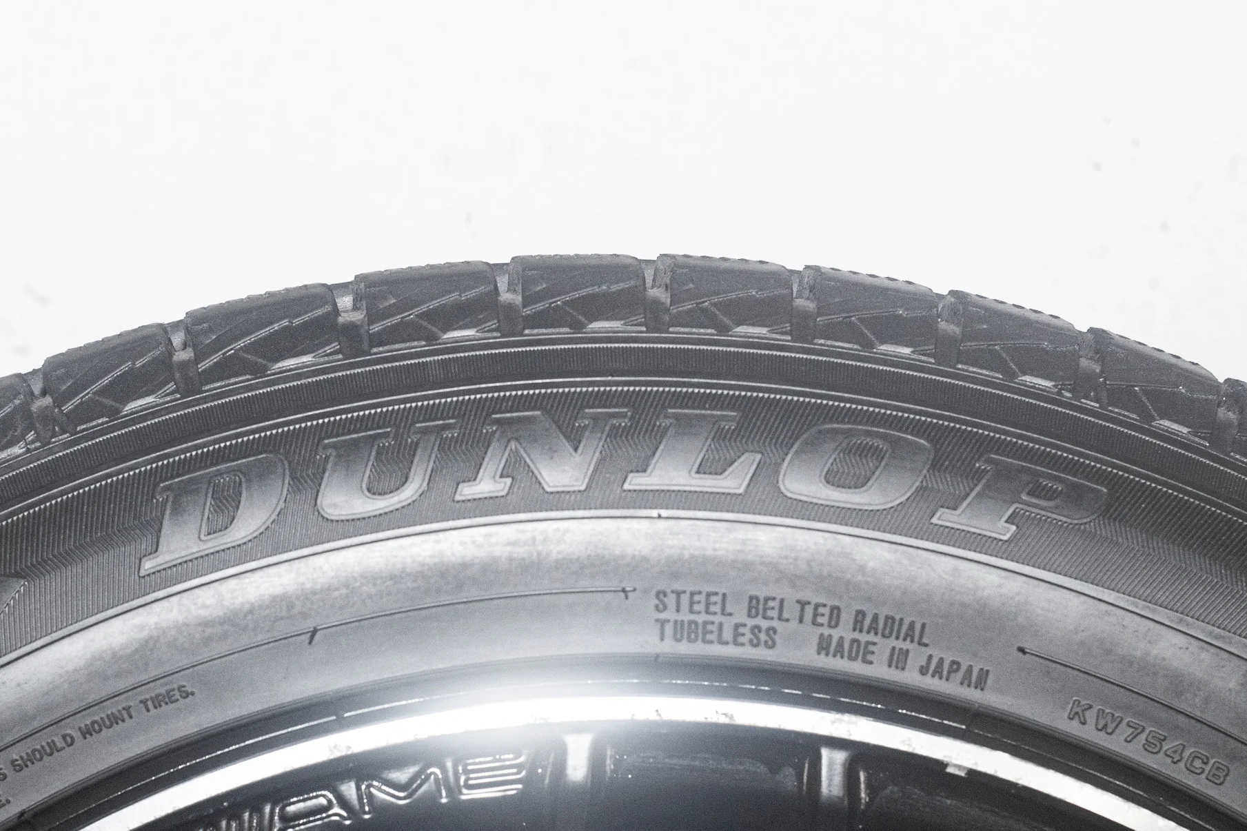 Dunlop Winter Maxx SJ8 235/55 R19 101R + 255/50 R19 107R - миниатюра 7