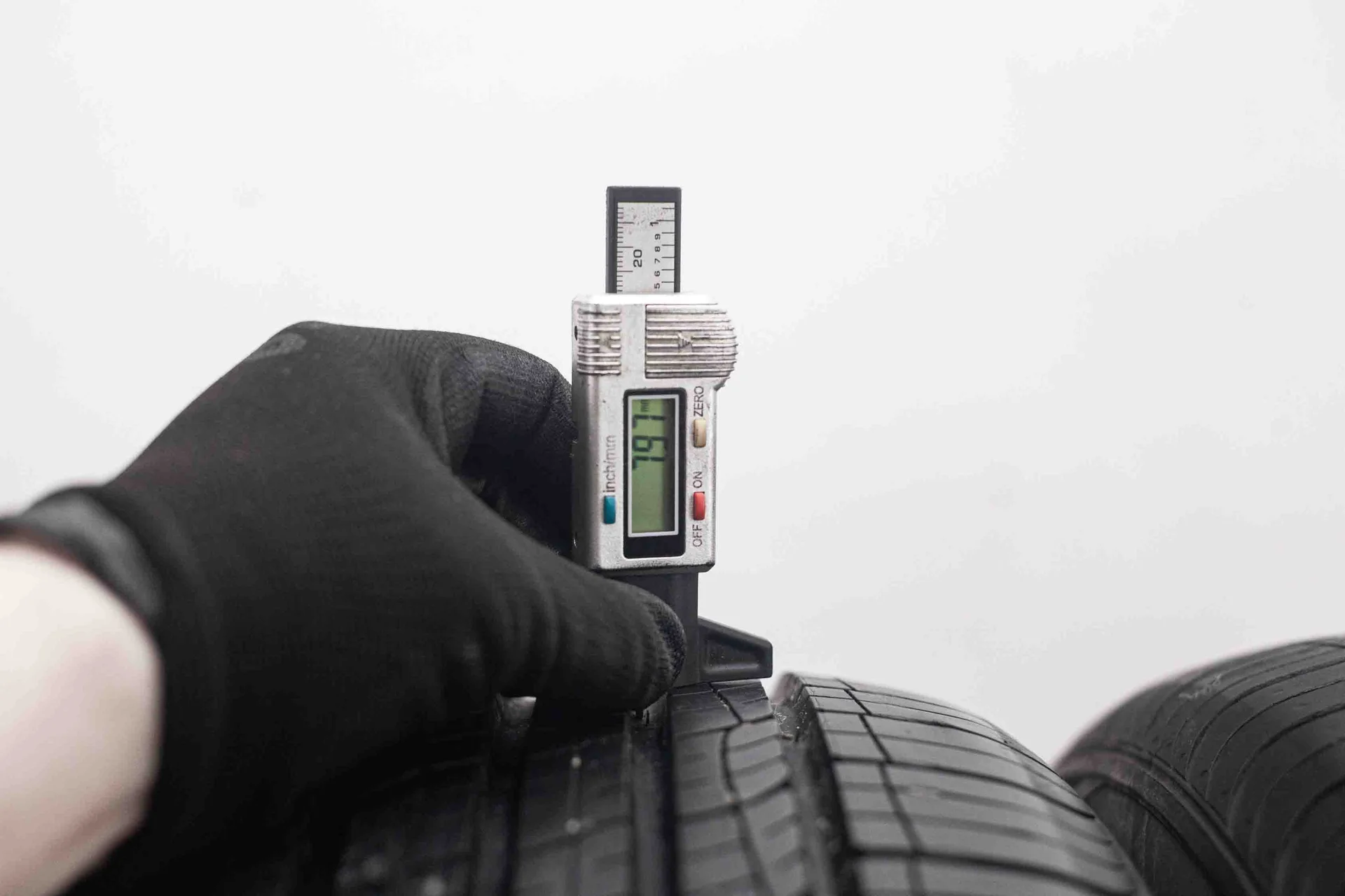 Giti GitiComfort F50 215/55 R18 95H - миниатюра 2