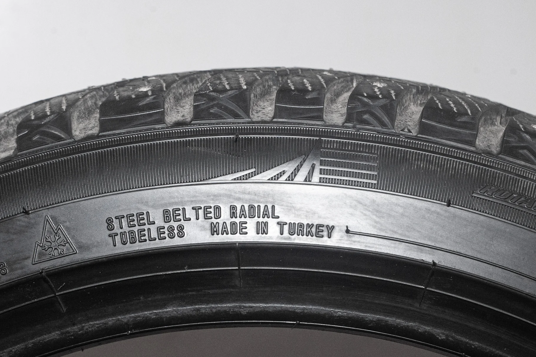 Dunlop SP Winter Ice 03 245/40 R18 97T - миниатюра 10