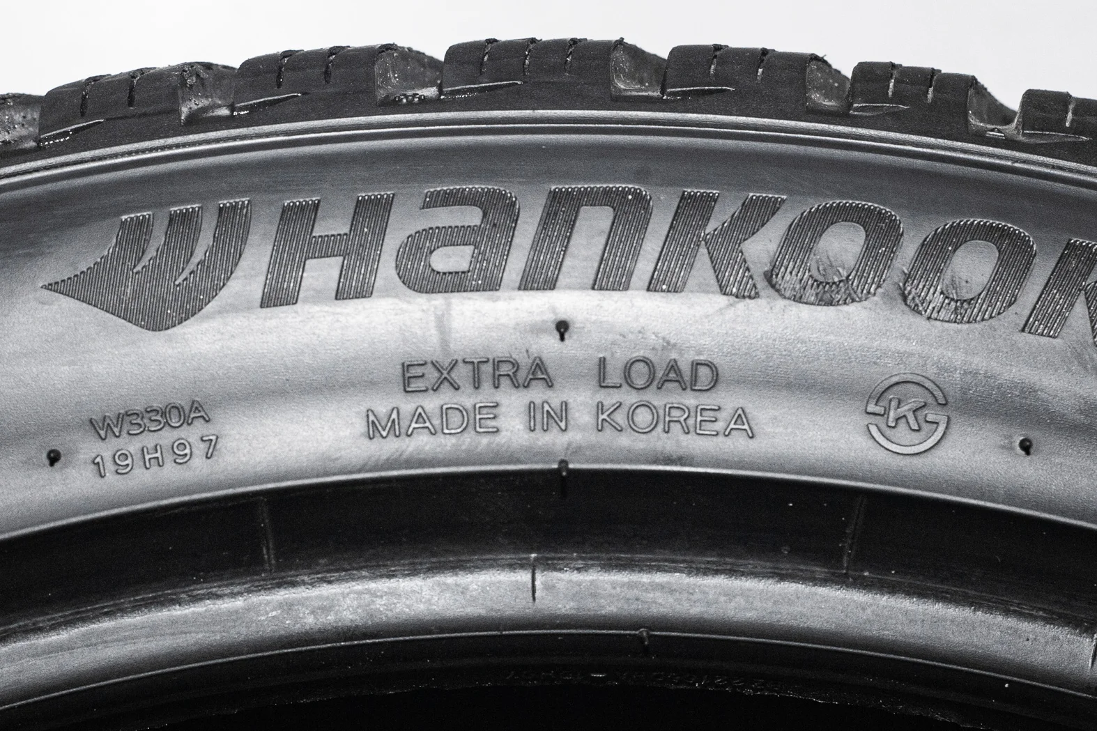 Hankook W330A i cept Evo3 265/40 R22 106W - миниатюра 9