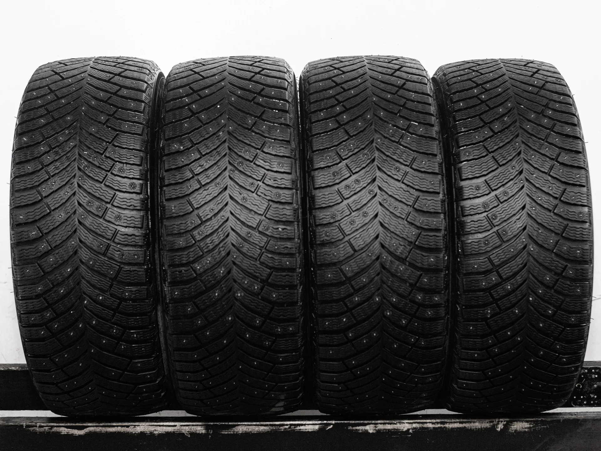Michelin X-Ice North 4 245/45 R19 96T XL