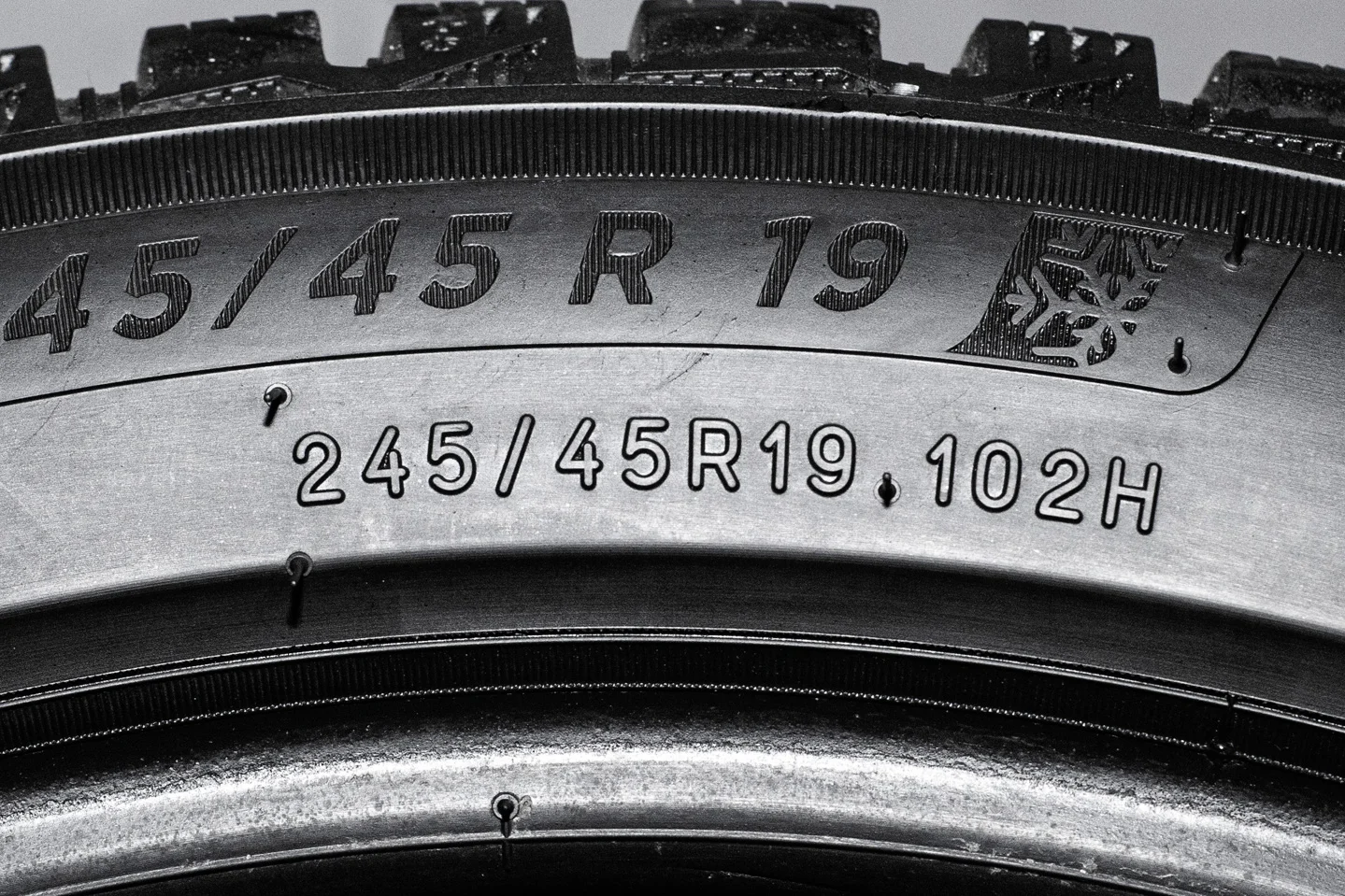 Michelin X-Ice North 4 245/45 R19 96T XL - миниатюра 7