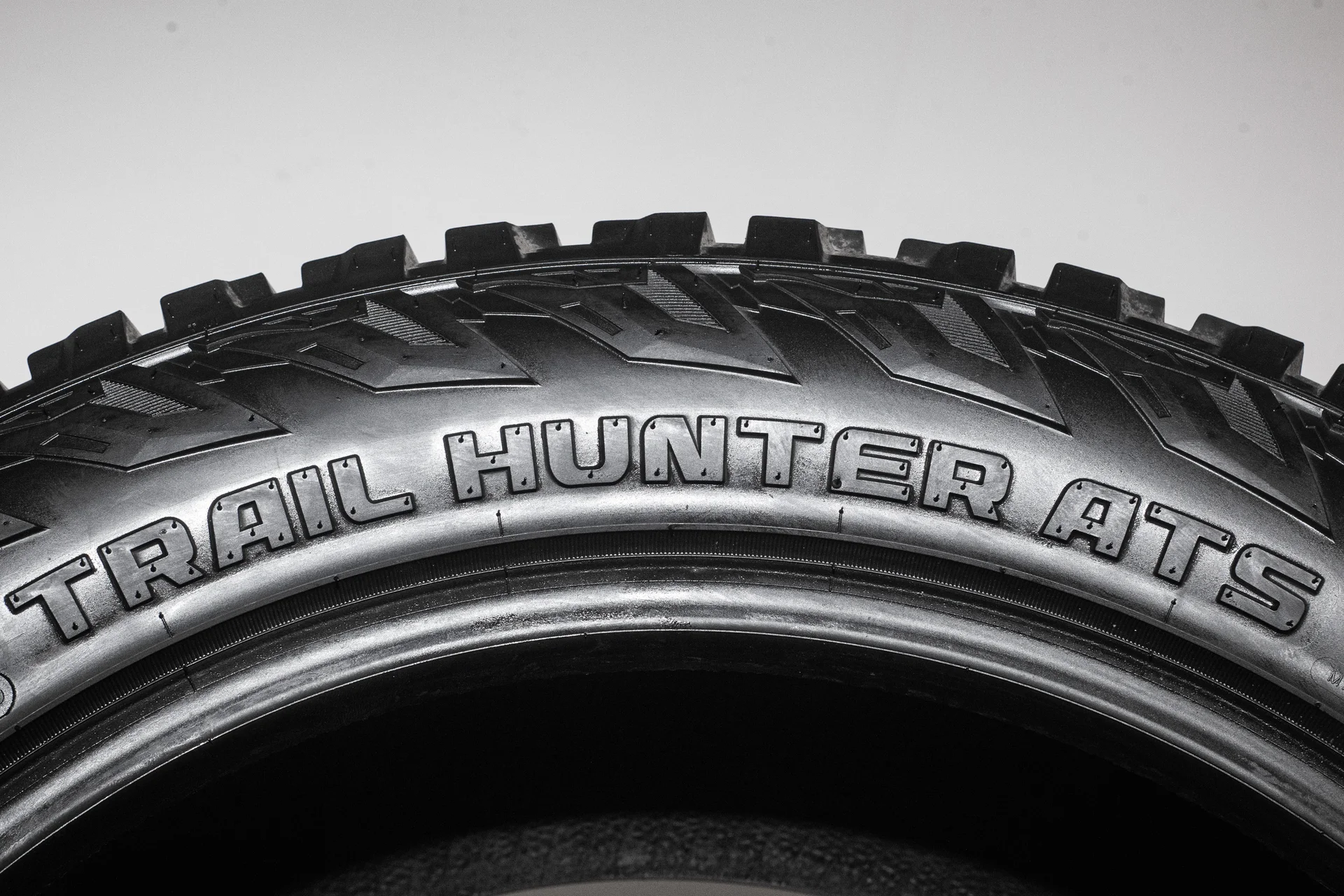 Venom Power Trail Hunter ATS 255/55 R20 110H - миниатюра 7