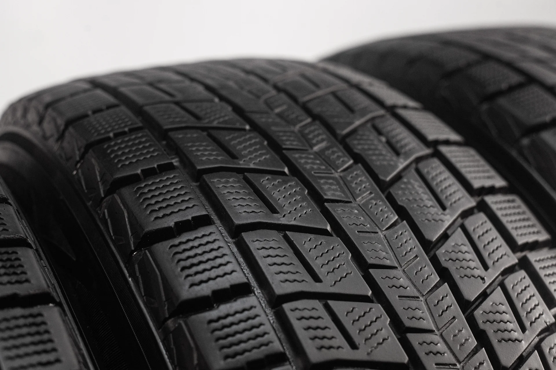 Dunlop Winter Maxx SJ8 265/60 R18 110R - миниатюра 3