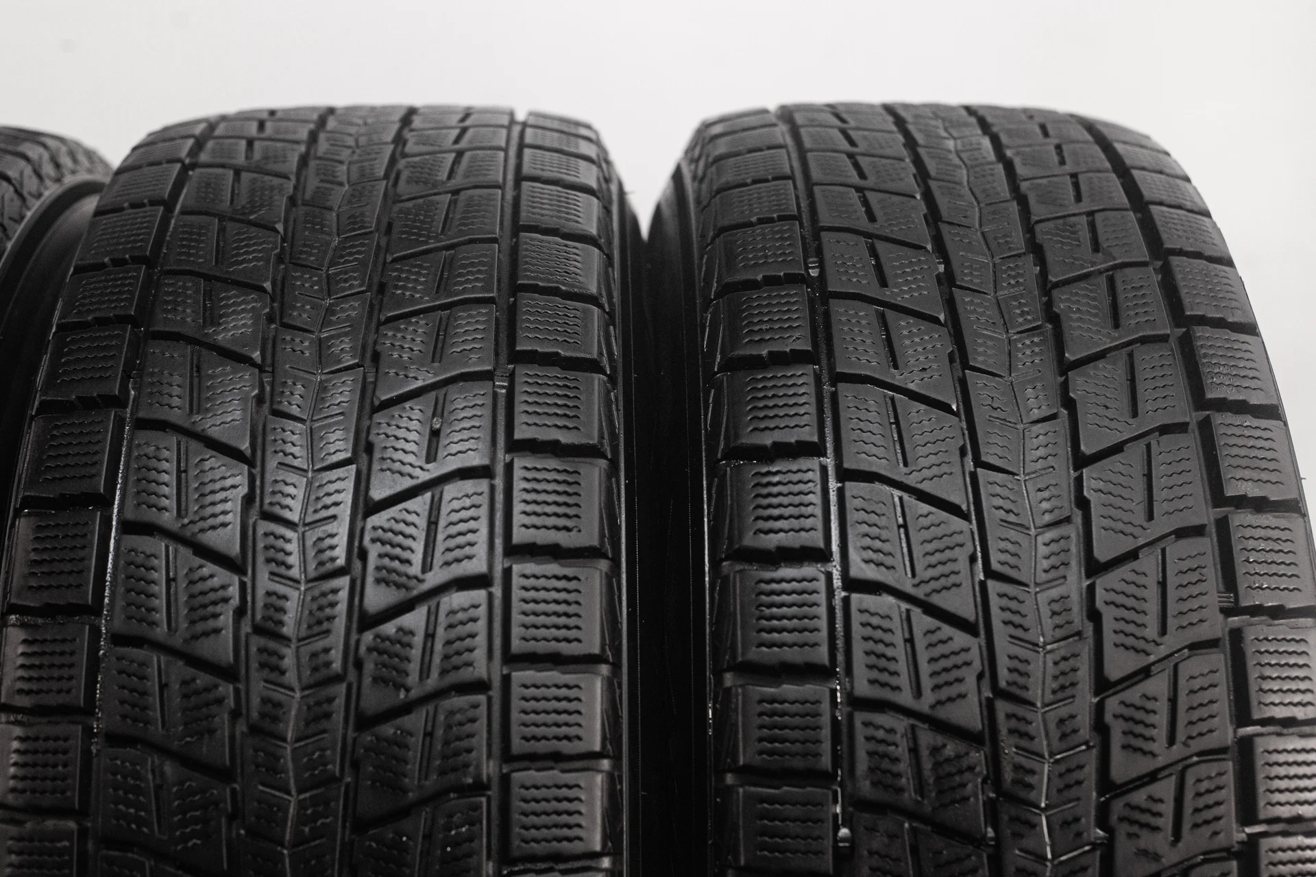 Dunlop Winter Maxx SJ8 265/60 R18 110R - миниатюра 4