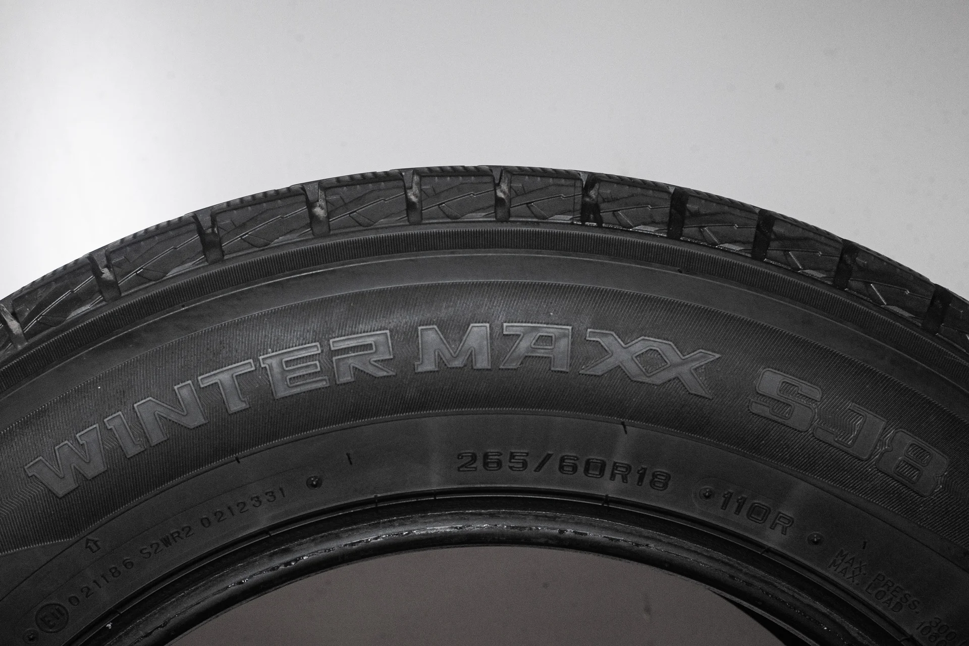 Dunlop Winter Maxx SJ8 265/60 R18 110R - миниатюра 7