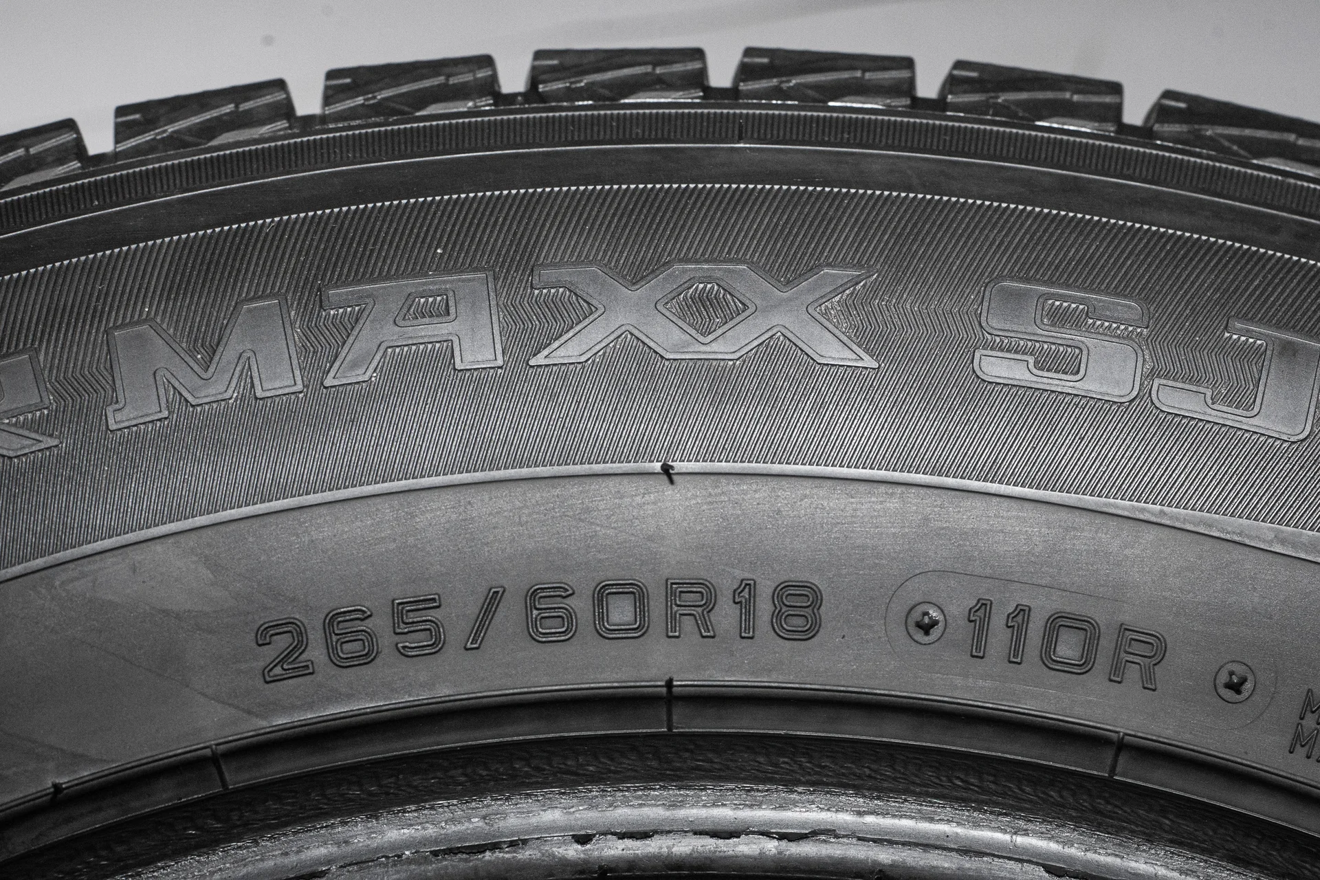 Dunlop Winter Maxx SJ8 265/60 R18 110R - миниатюра 8