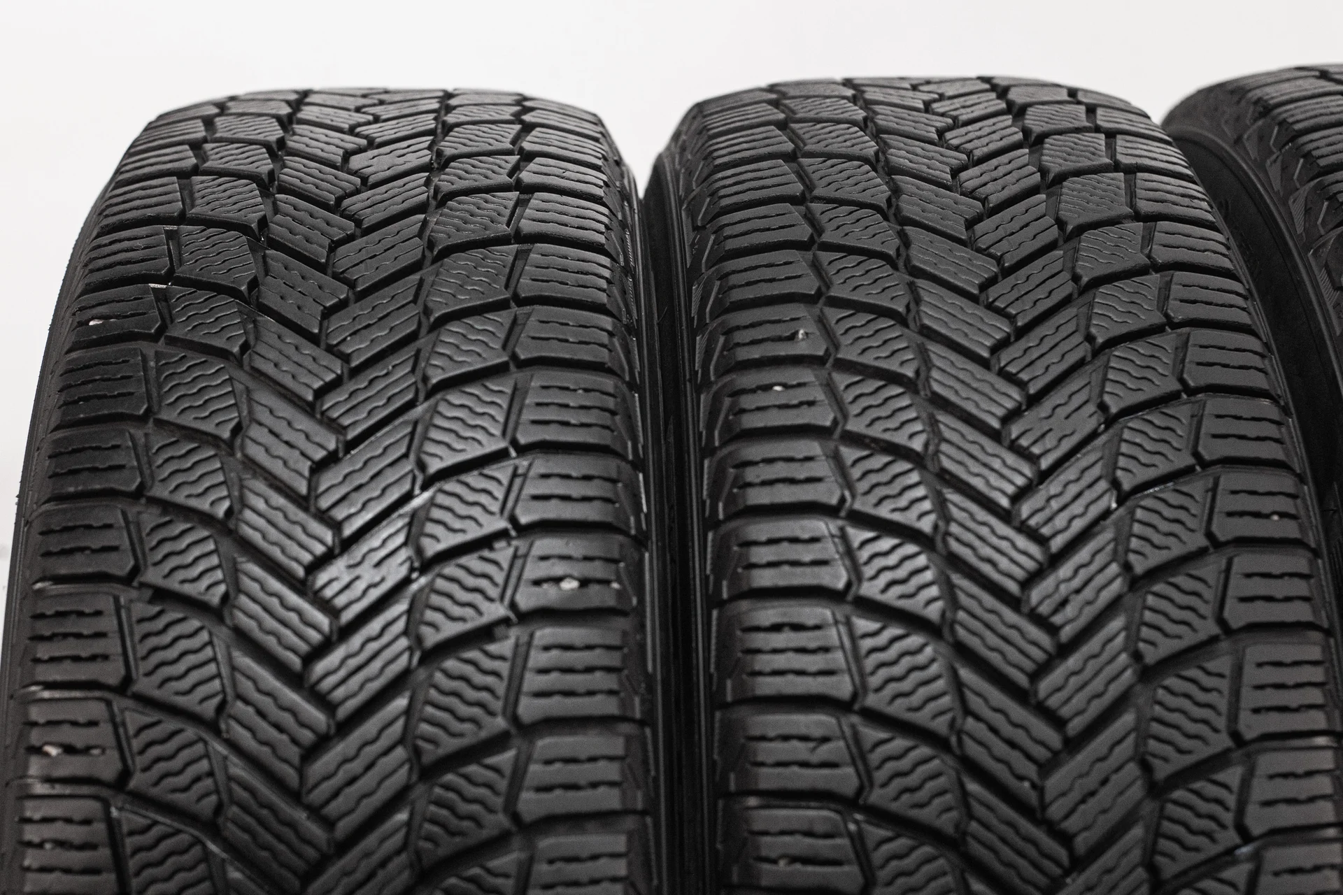 Michelin X-Ice Snow SUV 235/60 R18 107T - миниатюра 5