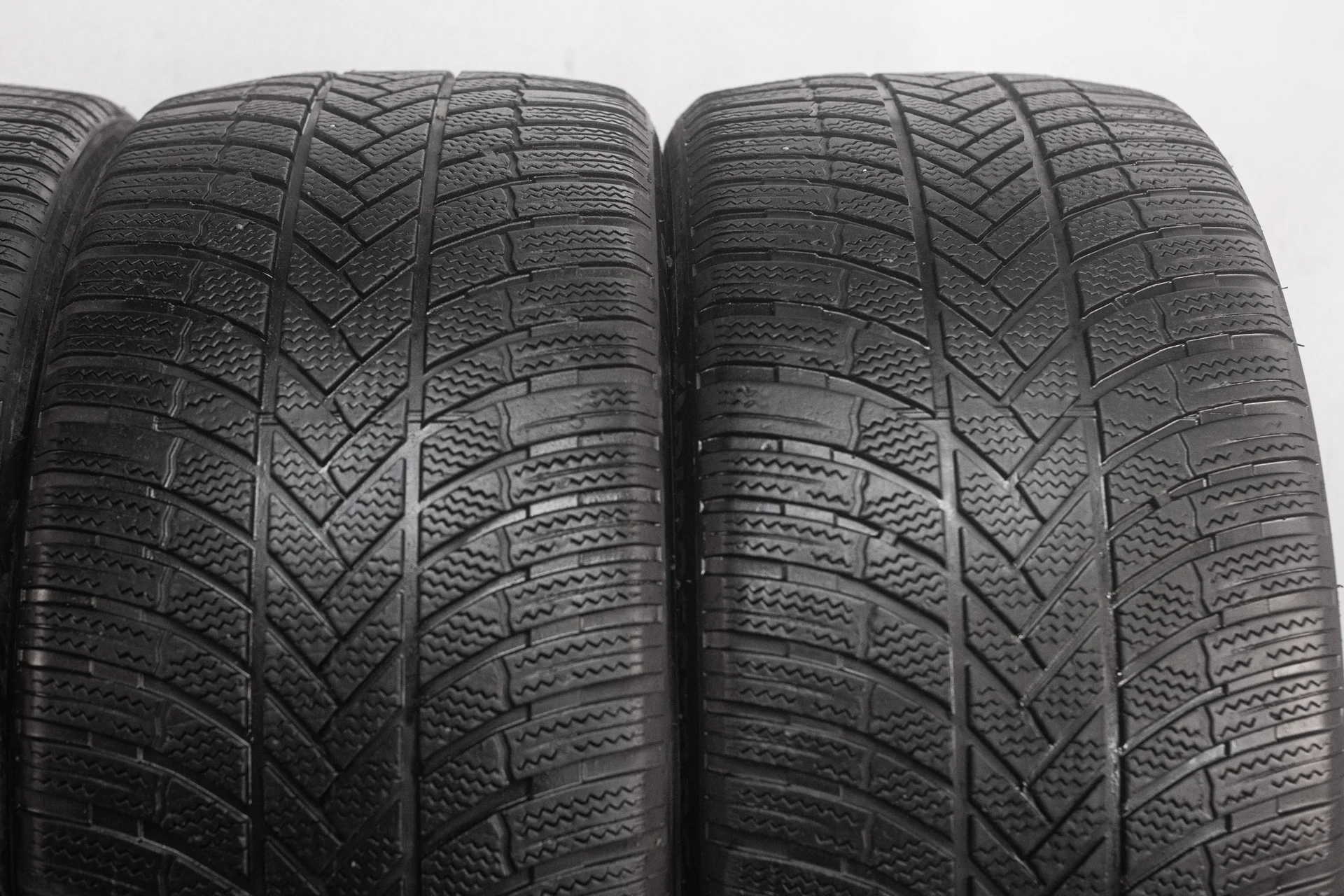 Bridgestone Blizzak LM005 285/40 R21 109V + 315/35 R21 111V - миниатюра 5