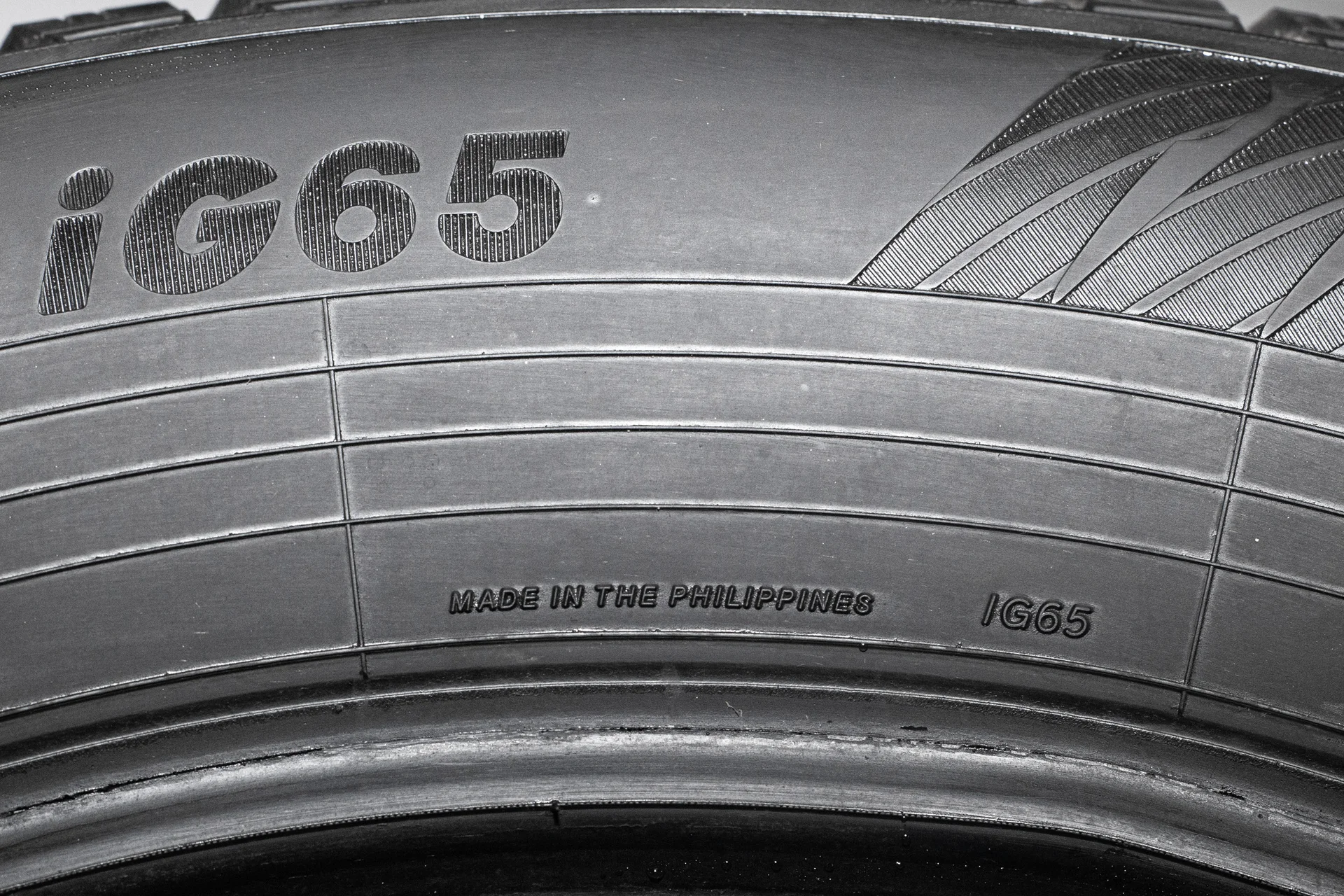 Yokohama Ice Guard IG65 275/45 R20 115T - миниатюра 10
