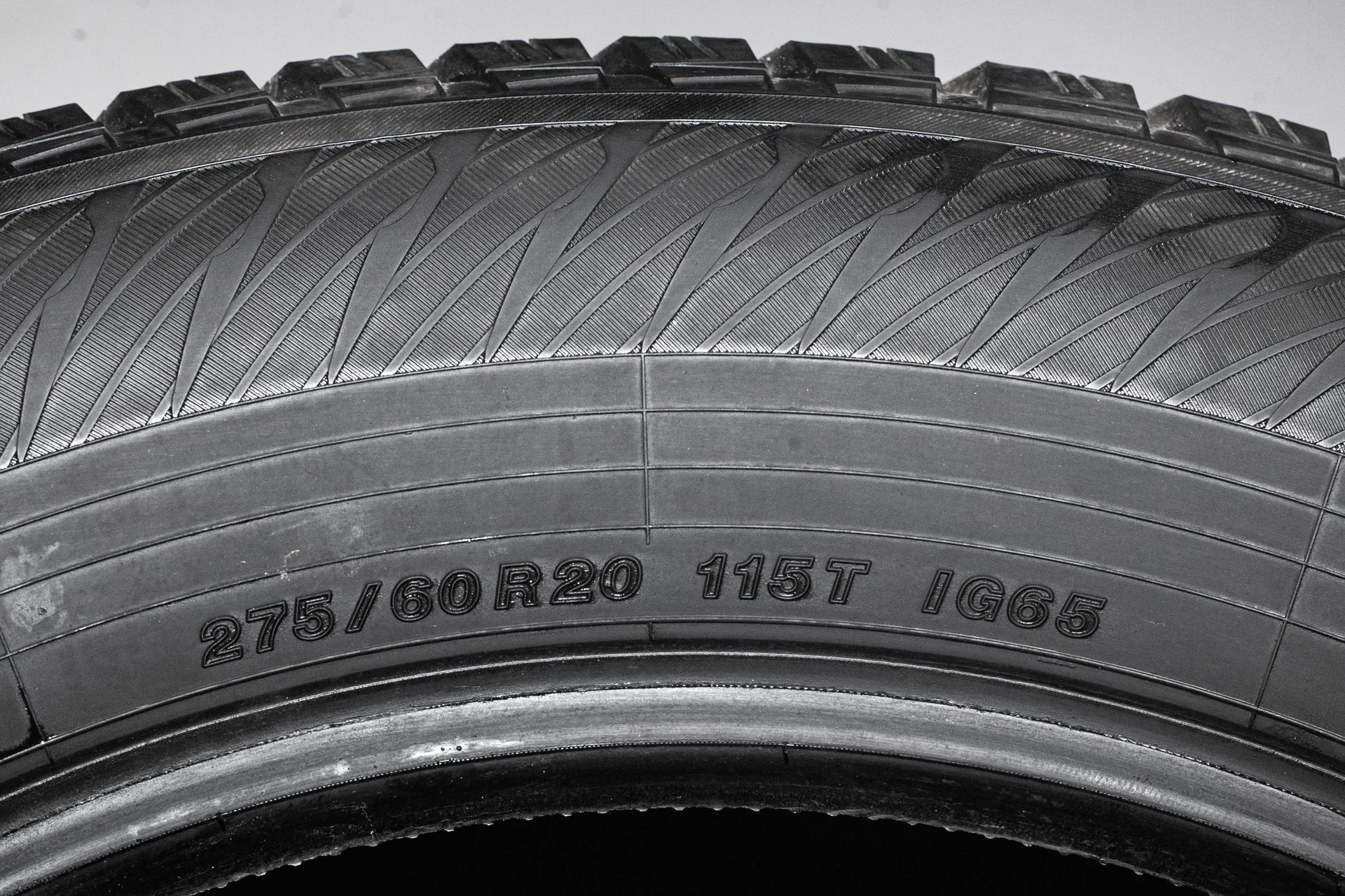 Yokohama Ice Guard IG65 275/45 R20 115T - миниатюра 8