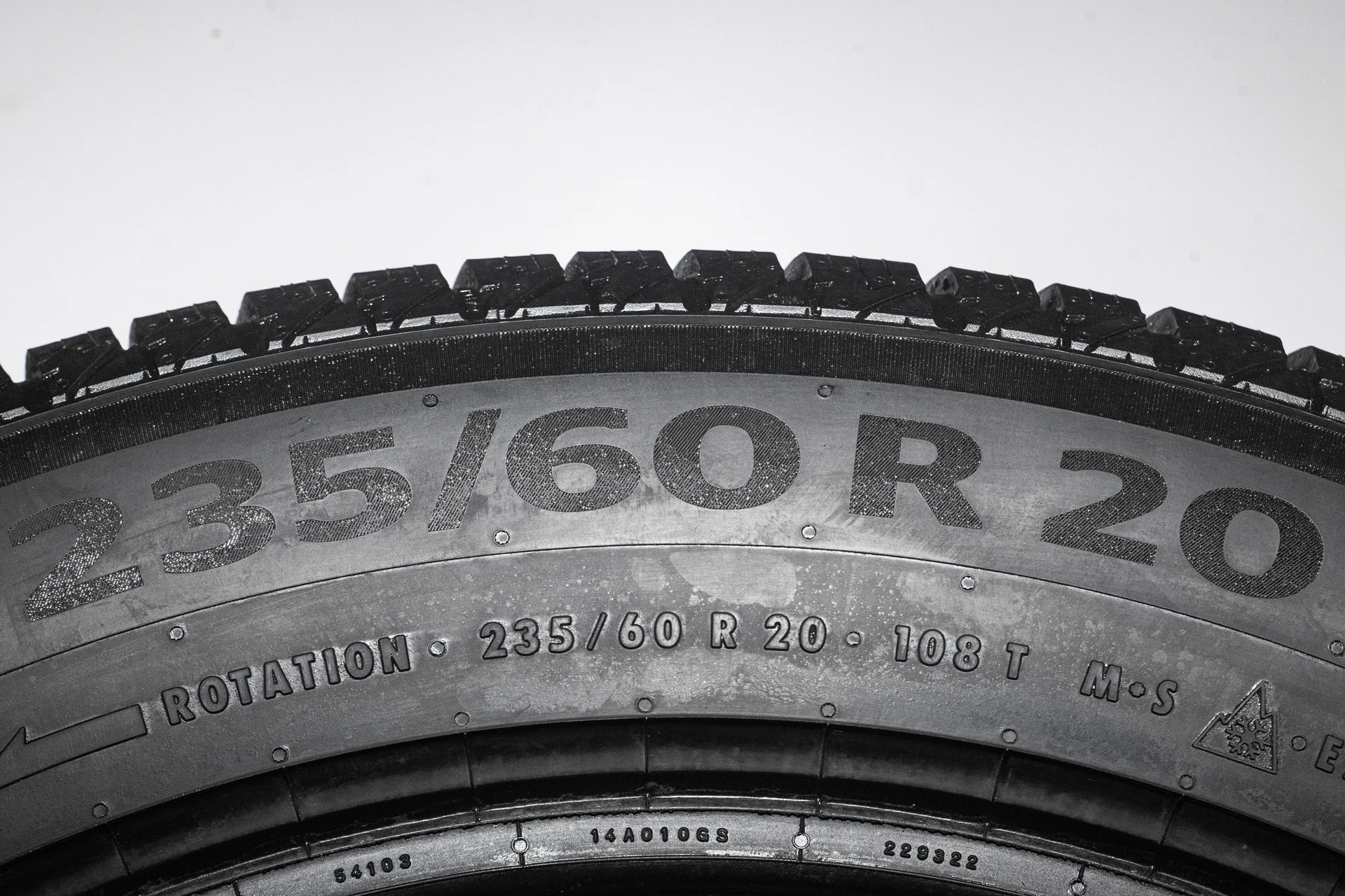 Continental VikingContact 7 235/60 R20 108T - миниатюра 8