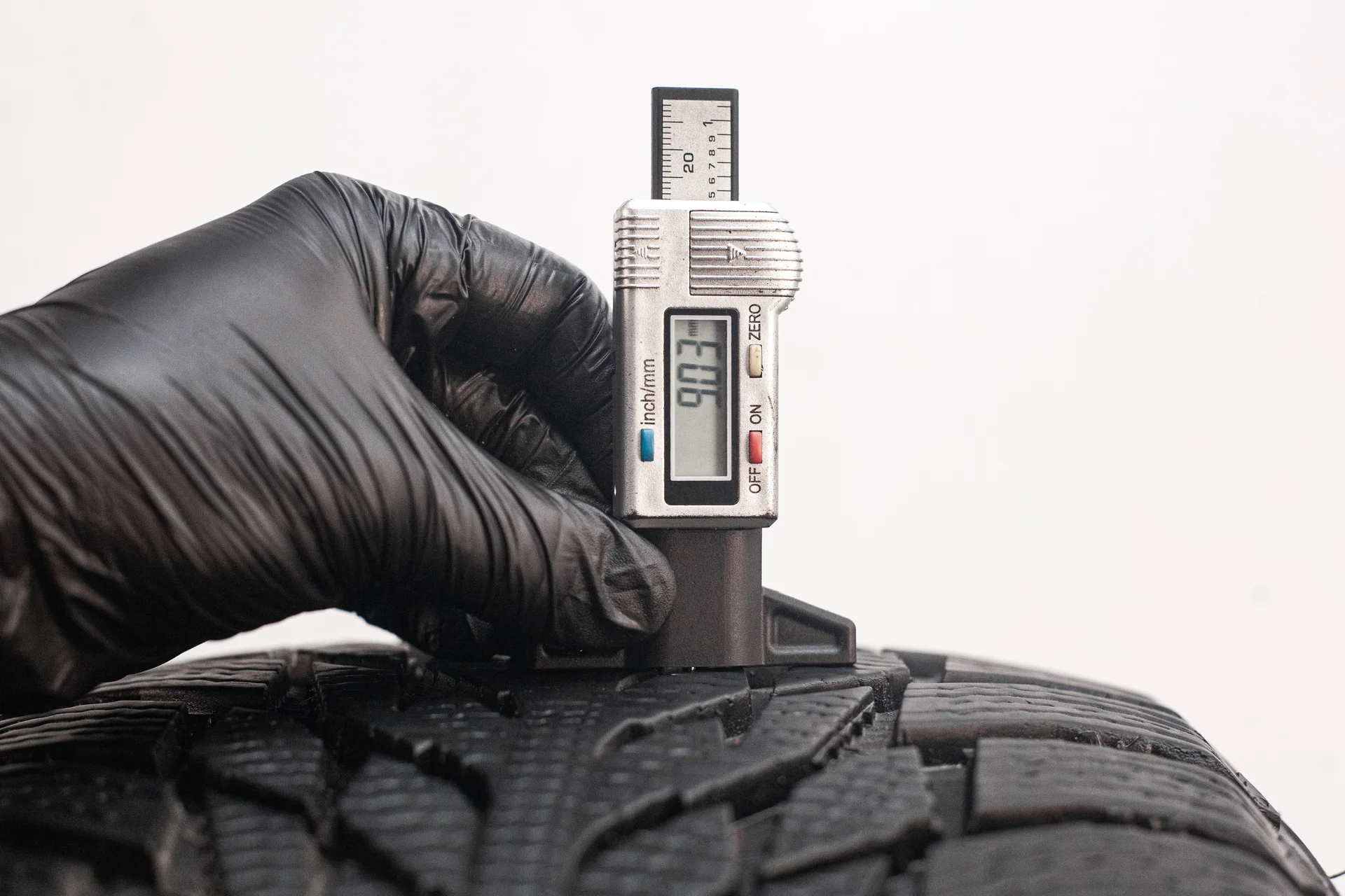 Nokian Hakkapeliitta R3 SUV 255/50 R20 109R - миниатюра 2