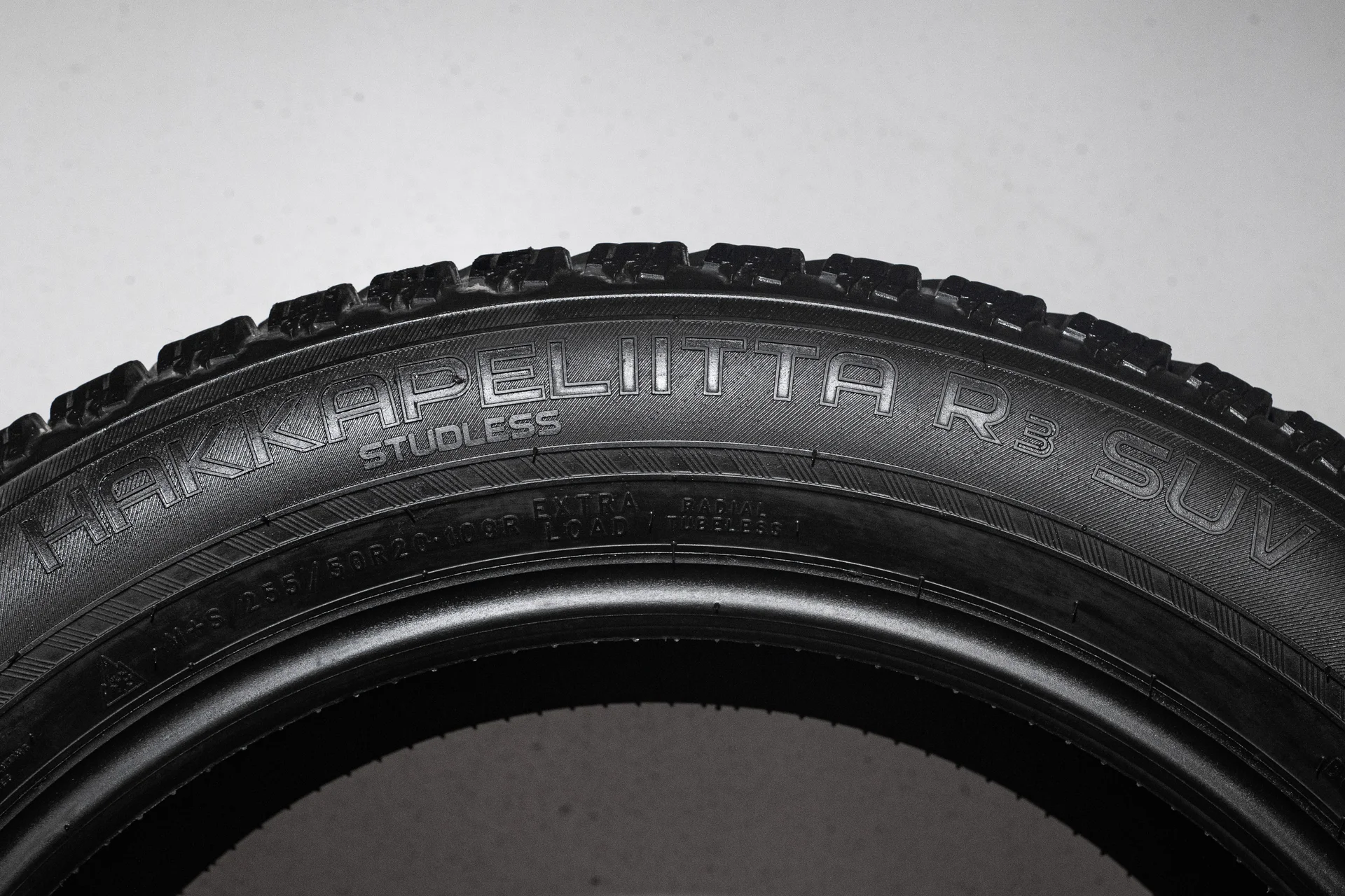 Nokian Hakkapeliitta R3 SUV 255/50 R20 109R - миниатюра 7