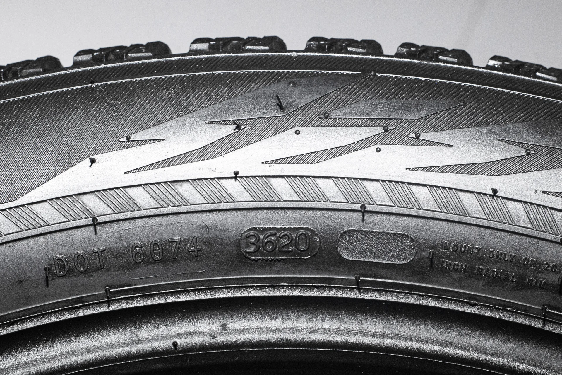 Nokian Hakkapeliitta R3 SUV 255/50 R20 109R - миниатюра 9