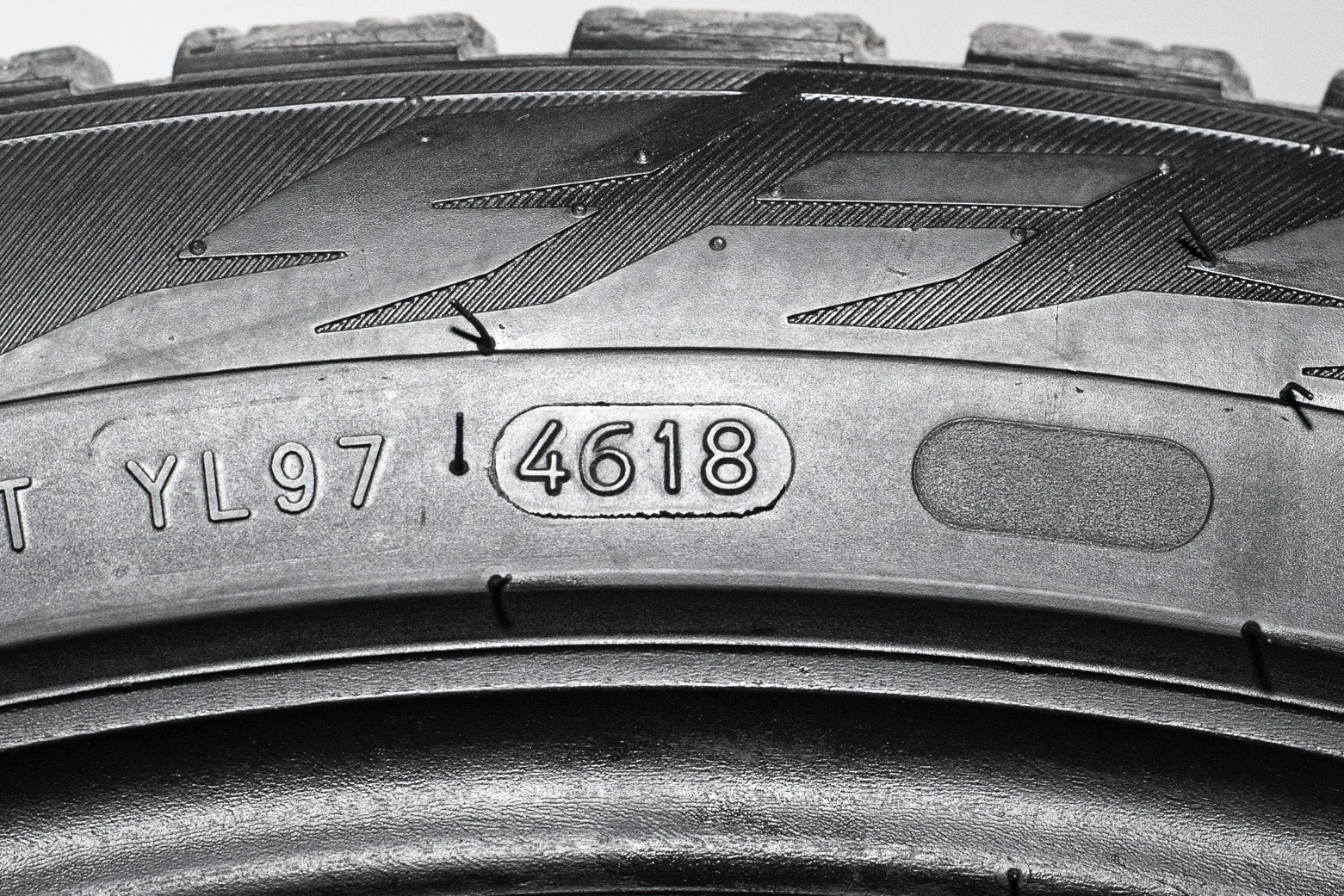 Nokian Hakkapeliitta R3 235/45 R18 98T - миниатюра 9