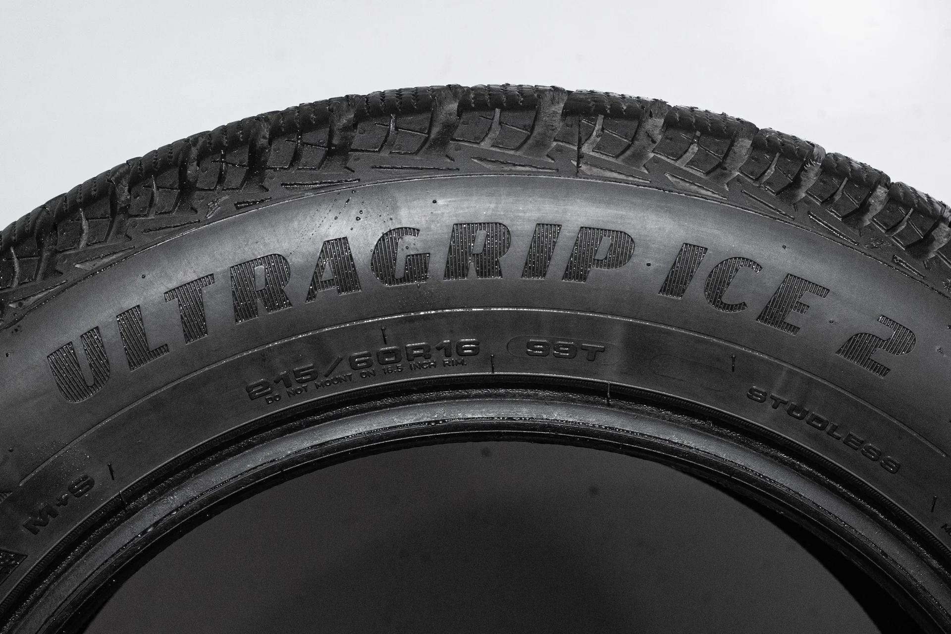Goodyear UltraGrip Ice 2 215/60 R16 99T XL - миниатюра 10