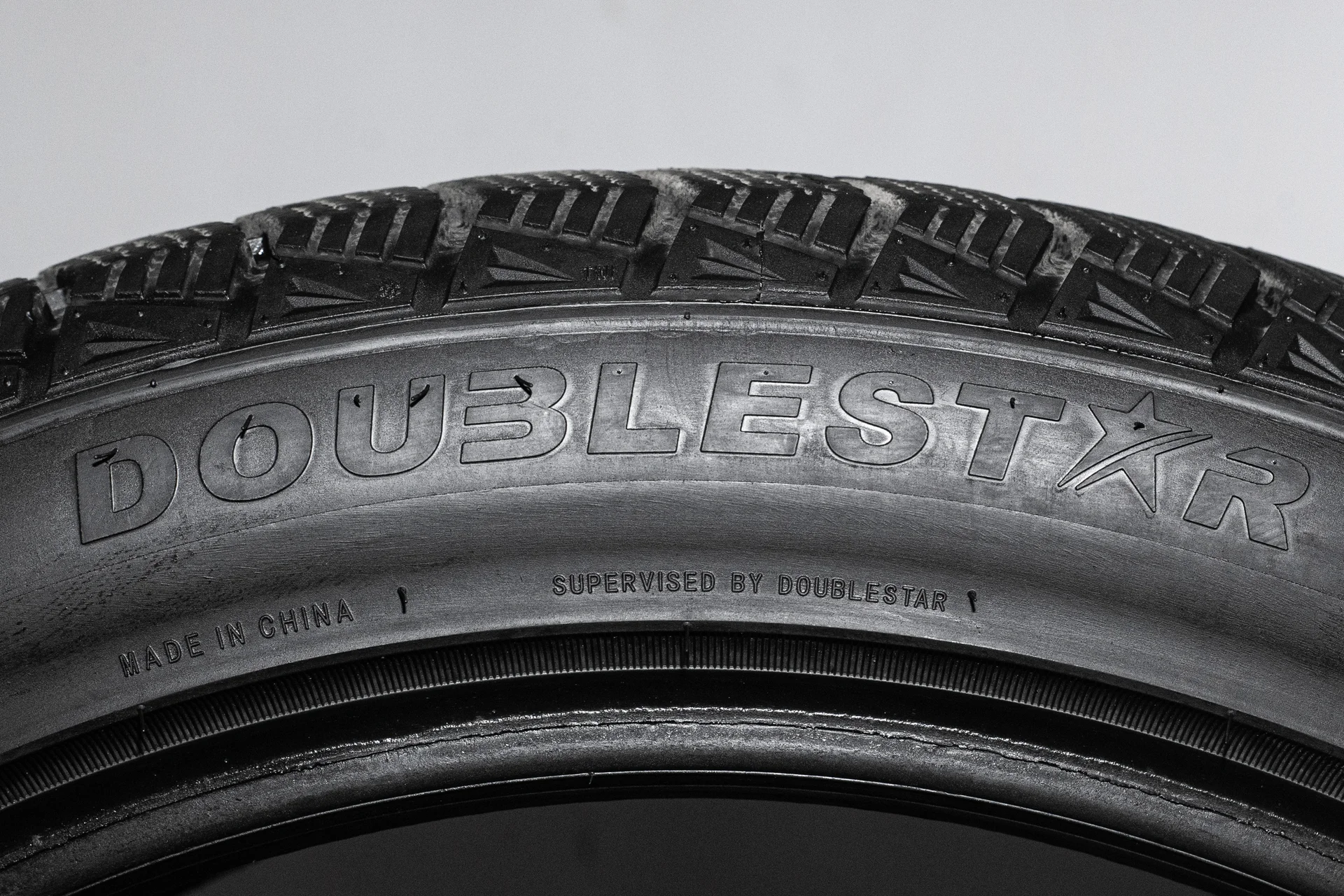 Doublestar DW02 255/45 R20 105T - миниатюра 8