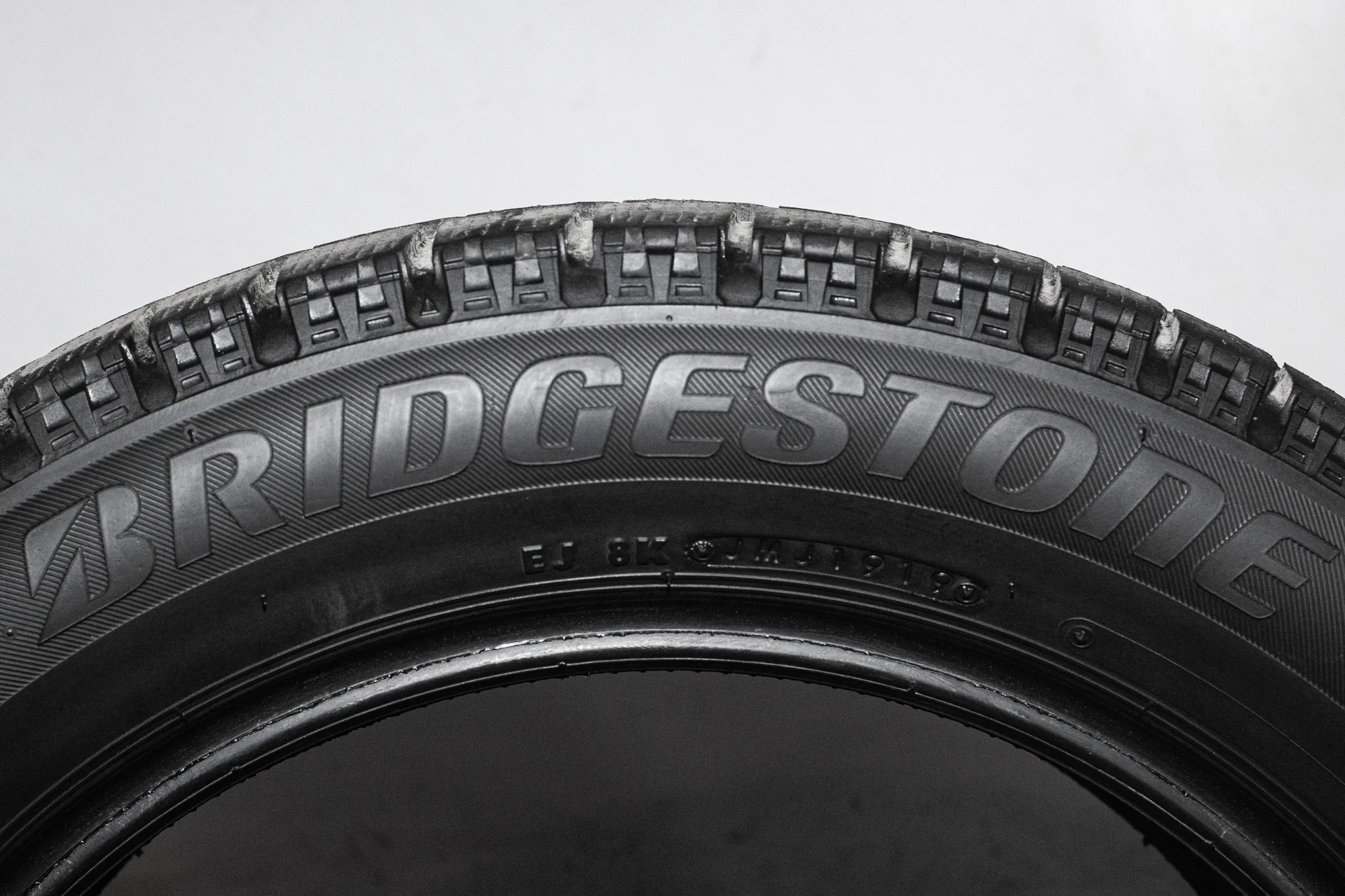 Bridgestone Blizzak VRX 205/55 R16 91S - миниатюра 9