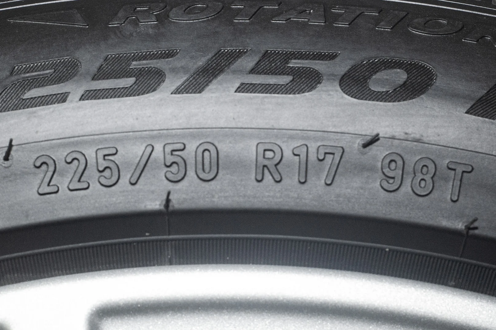 Pirelli Ice Zero FR 225/50 R17 98T - миниатюра 7