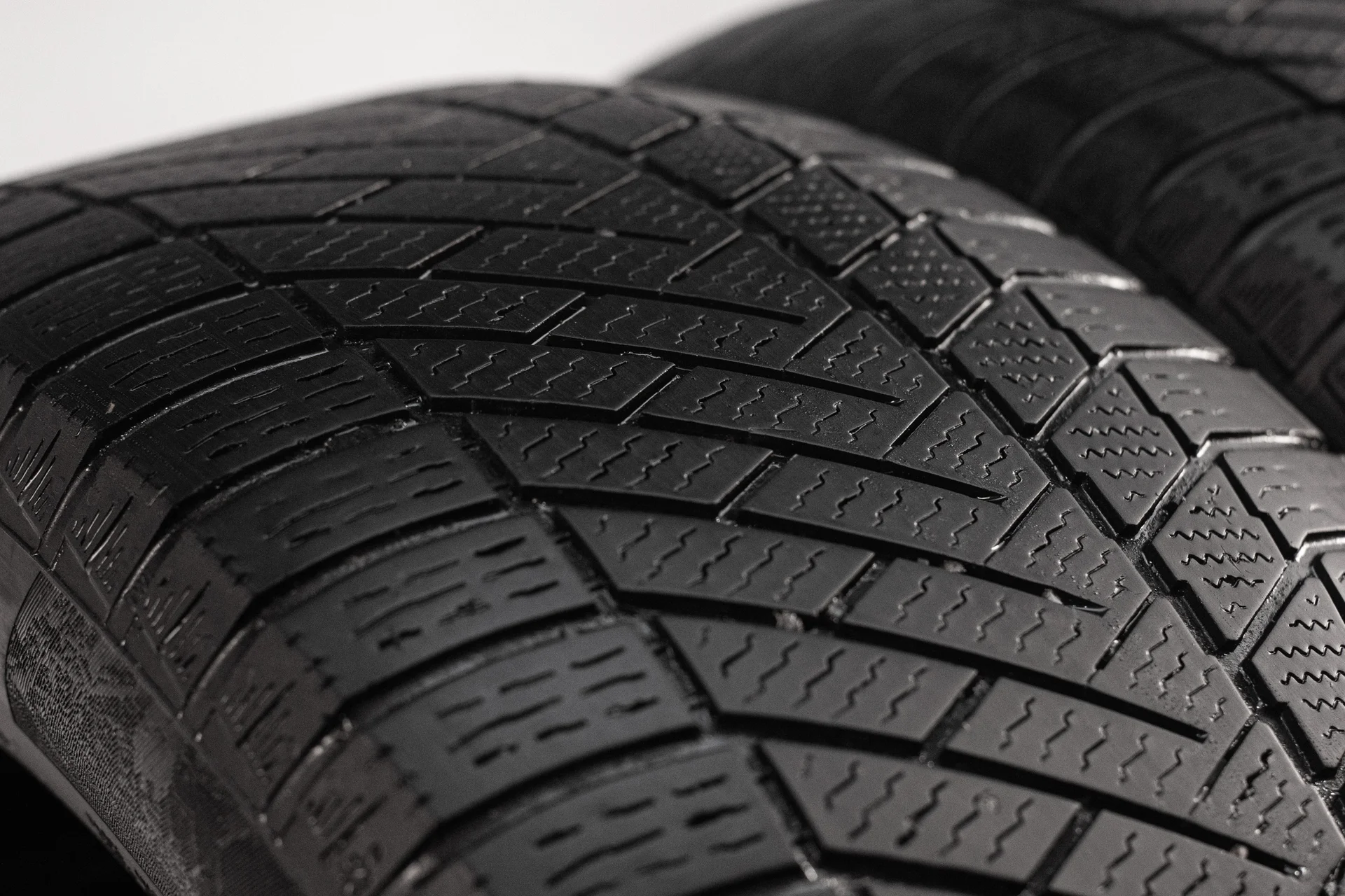 Continental ContiVikingContact 6 255/55 R18 109T - миниатюра 3
