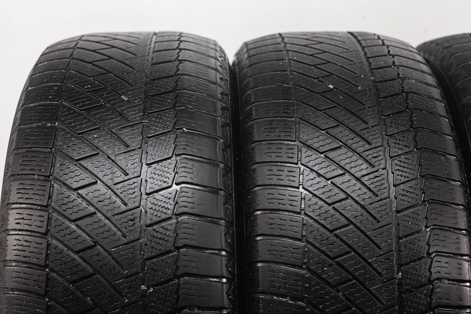 Continental ContiVikingContact 6 255/55 R18 109T - миниатюра 5
