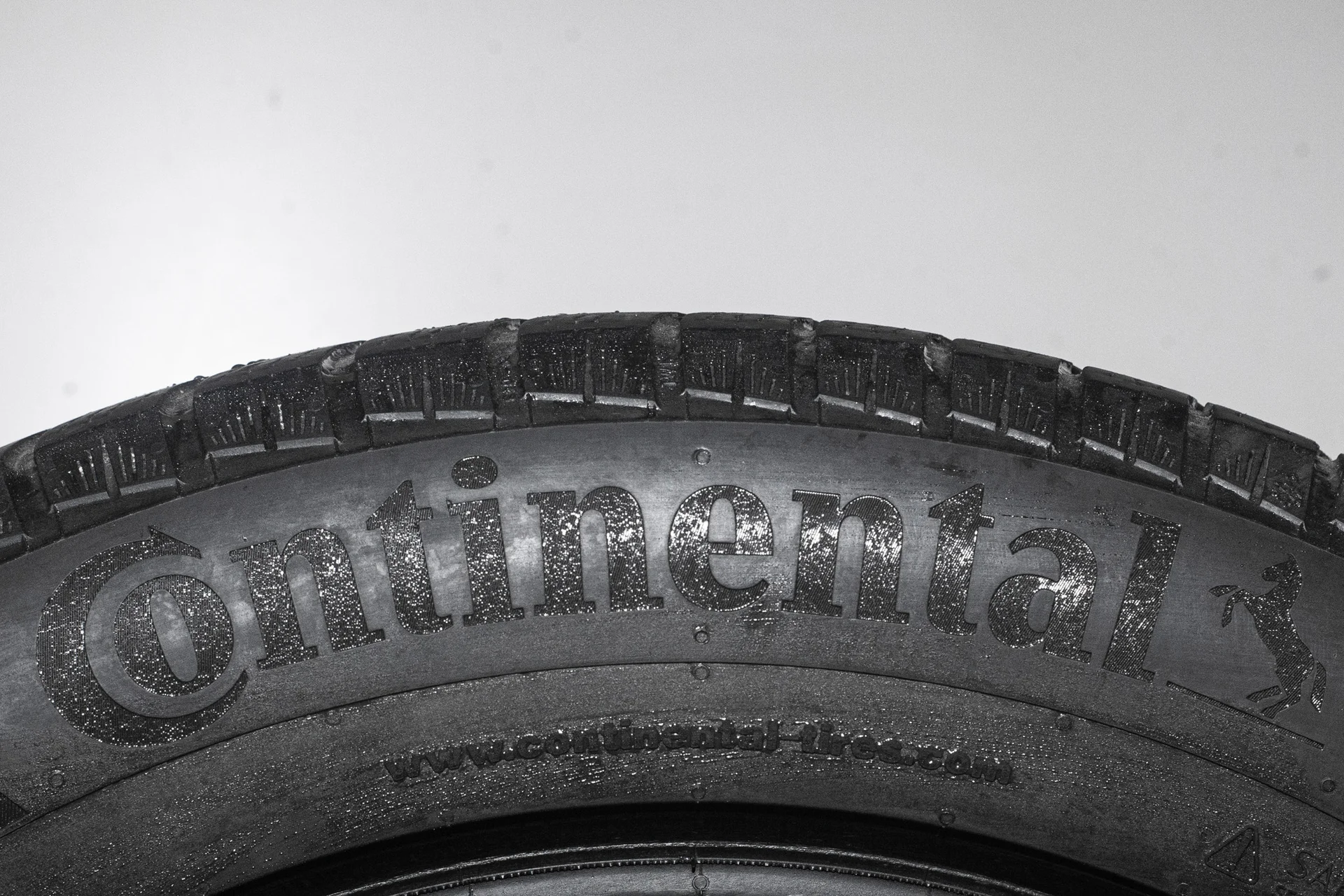 Continental ContiVikingContact 6 255/55 R18 109T - миниатюра 6