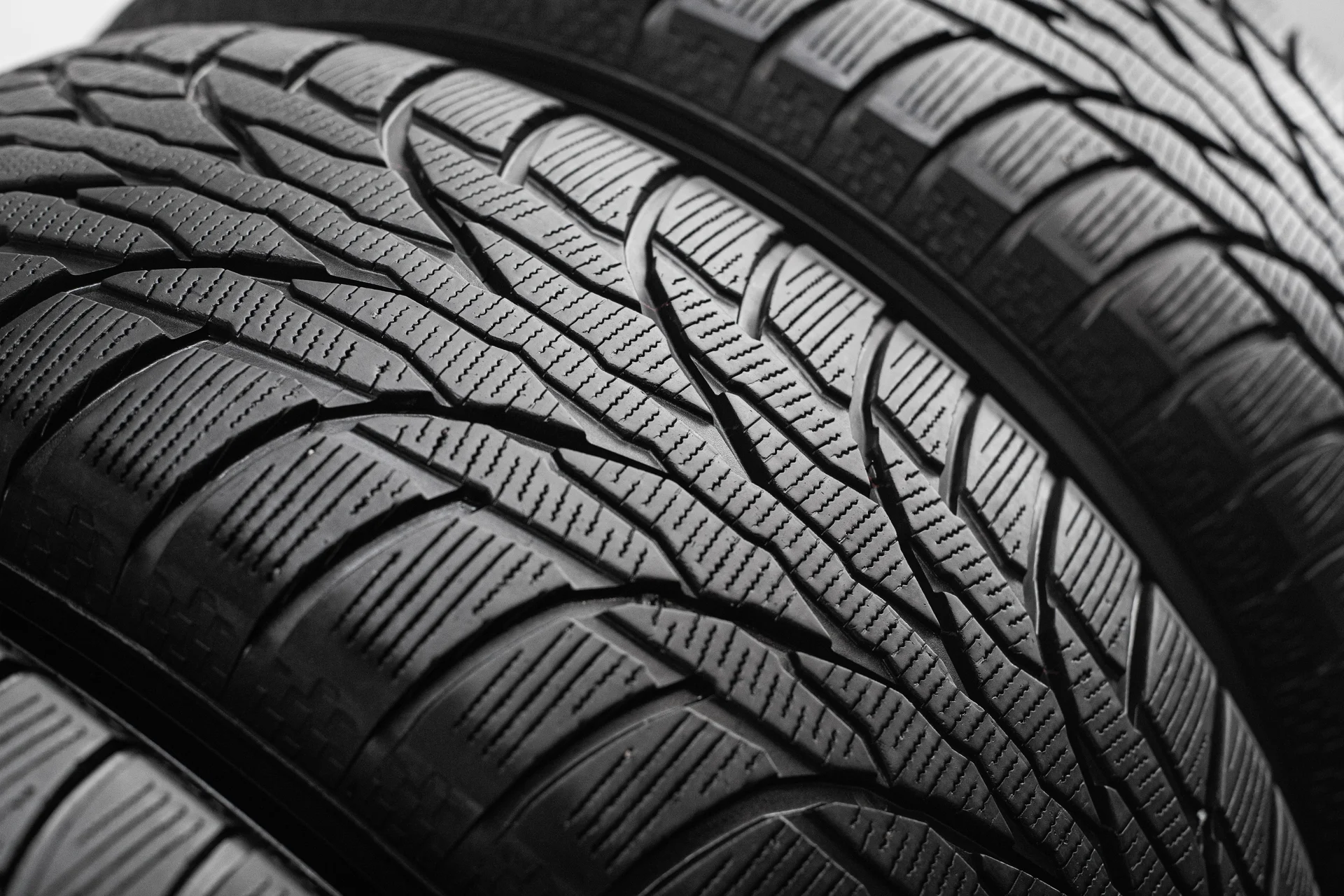 Kumho Wintercraft SUV Ice WS51 265/60 R18 114T XL - миниатюра 3