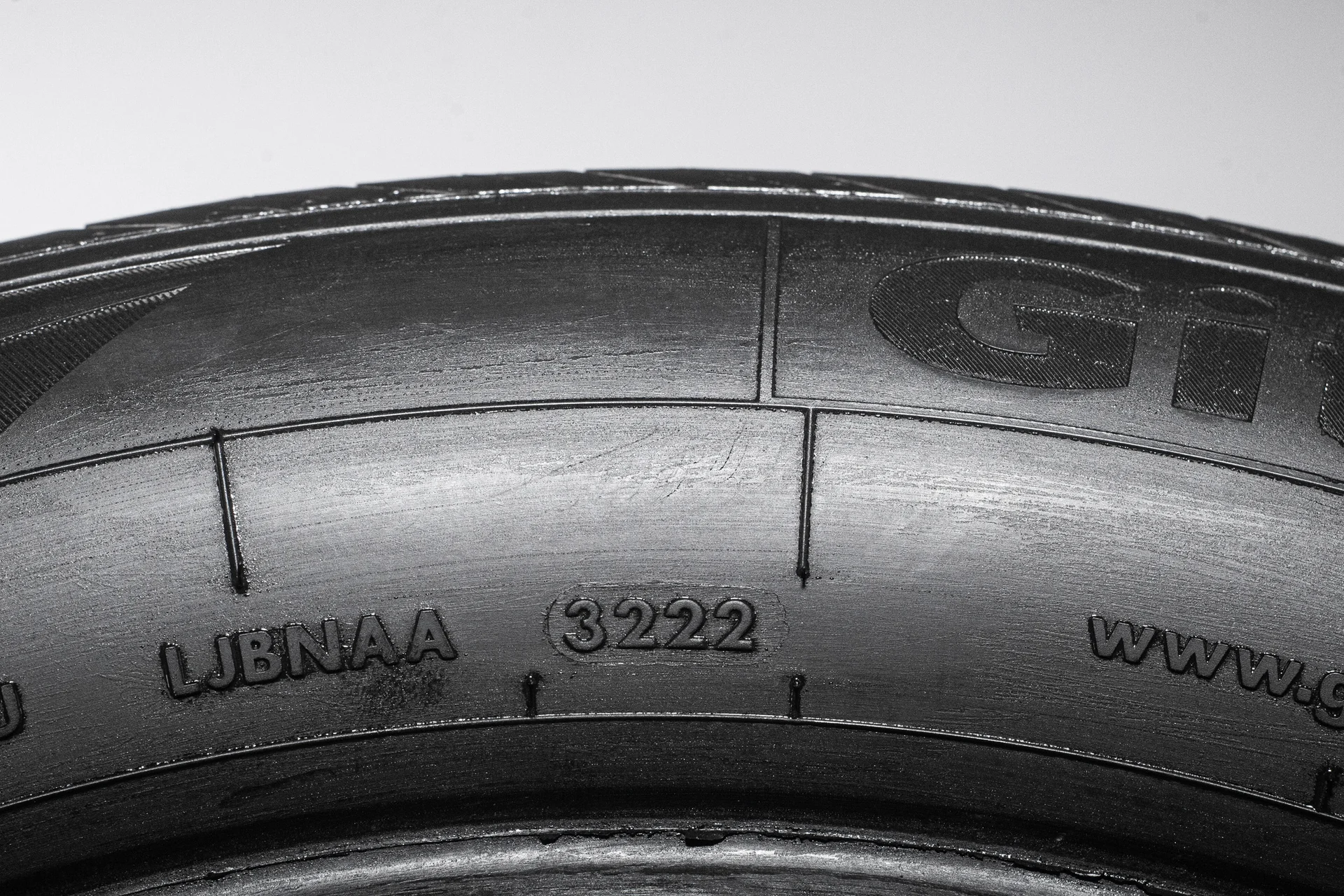 Giti GitiComfort F50 Advanztech 225/60 R18 100H - миниатюра 9