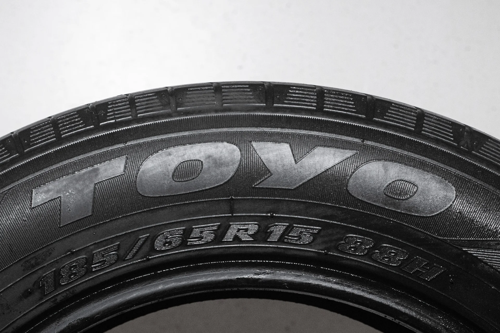 Toyo Proxes CF2 185/65 R15 88H - миниатюра 6