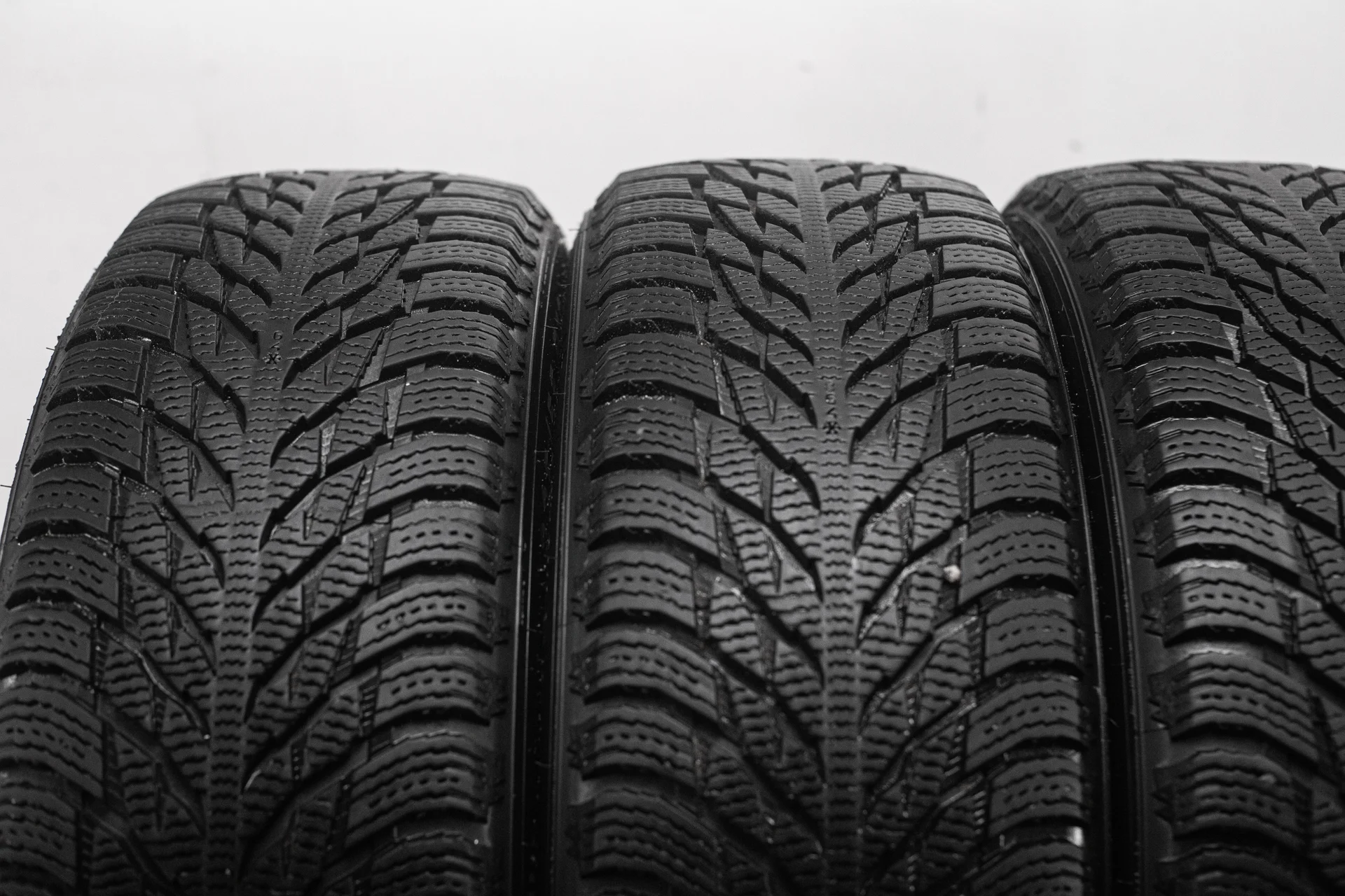 Ikon Autograph Snow 3 SUV 225/55 R19 103R XL - миниатюра 5