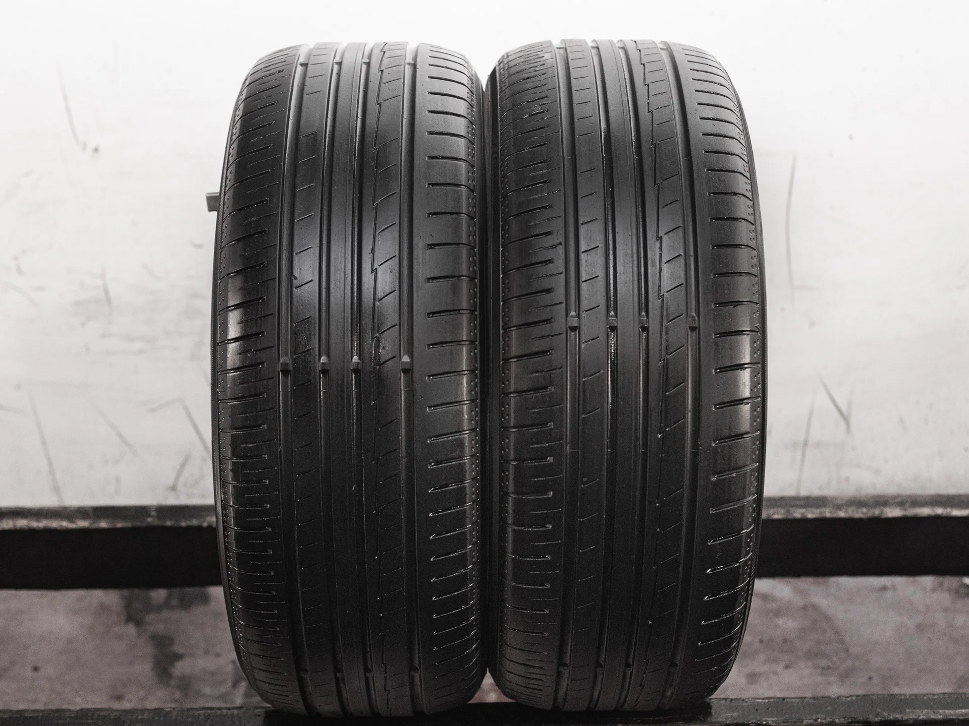 [2 шт.] Yokohama BluEarth-A AE-50 205/55 R16 91W