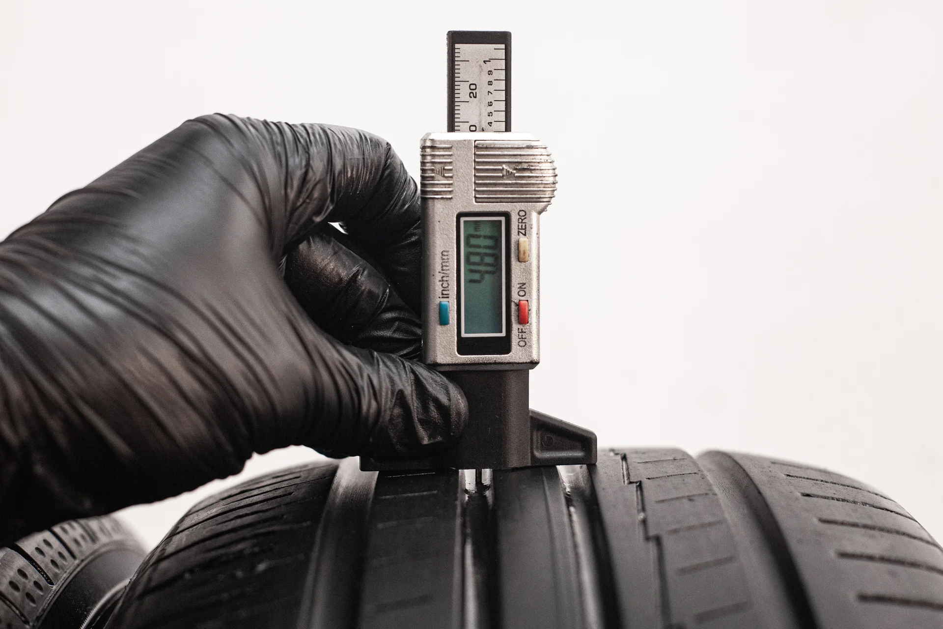 [2 шт.] Yokohama BluEarth-A AE-50 205/55 R16 91W - миниатюра 5