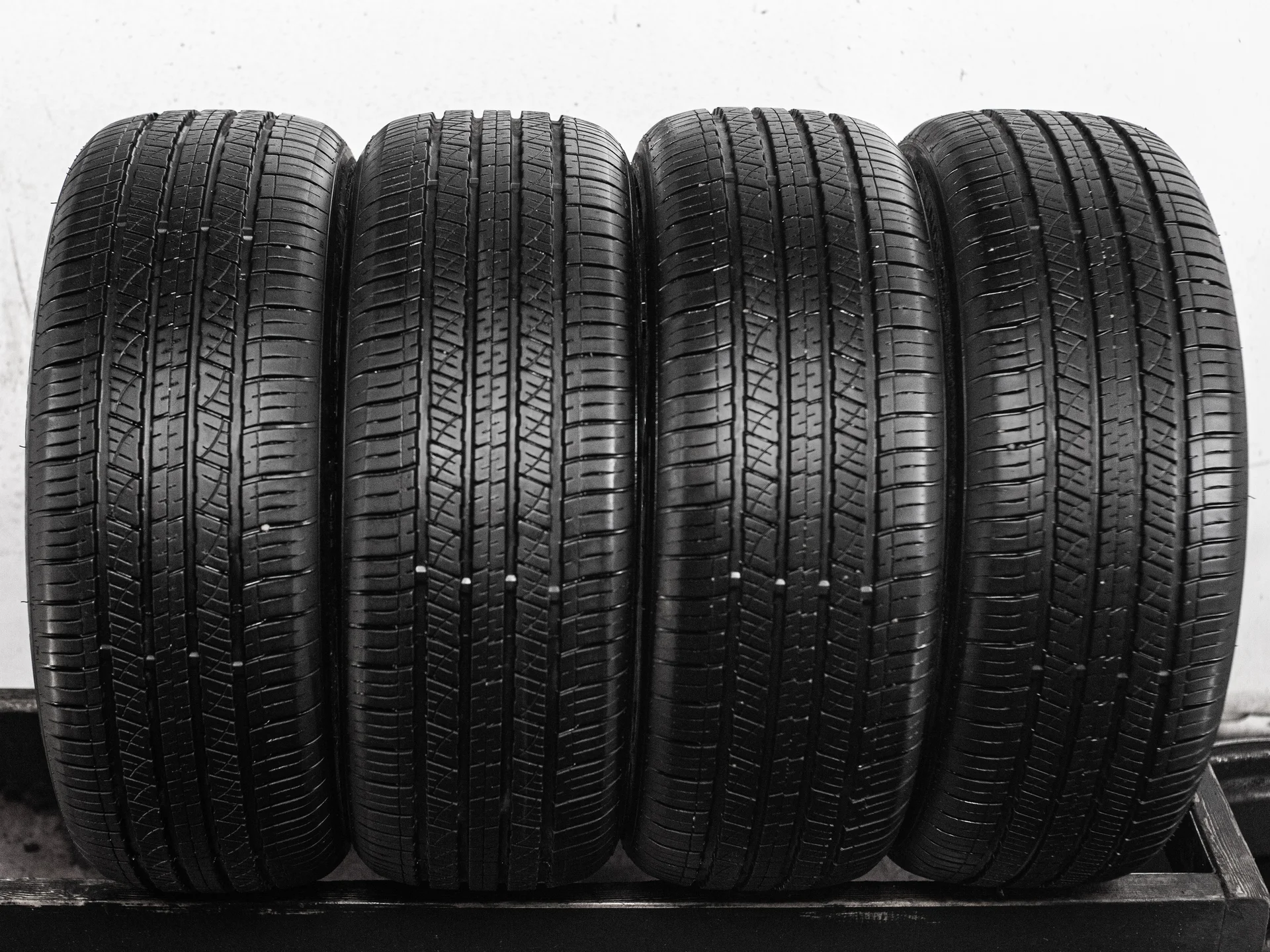 LingLong GreenMax 4x4 HP 215/55 R18 95V XL - изображение 1