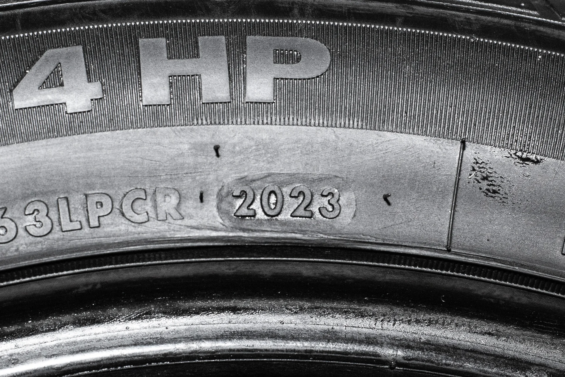 LingLong GreenMax 4x4 HP 215/55 R18 95V XL - миниатюра 7