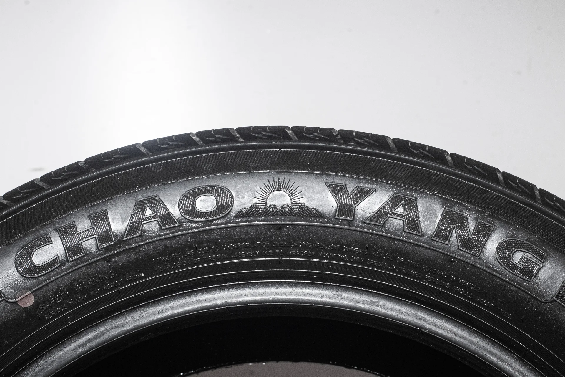 Chao Yang SU318a H/T 215/60 R17 96H - миниатюра 6