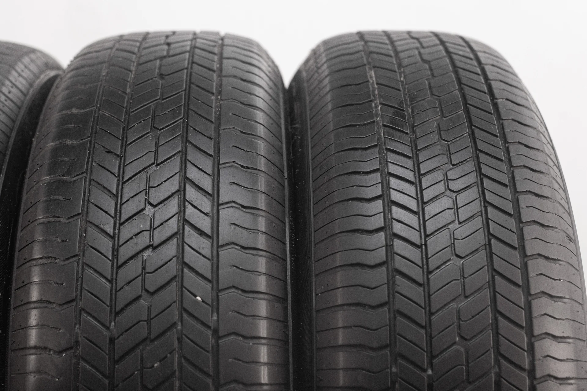 Yokohama Geolandar G033 215/70 R16 100H - миниатюра 4