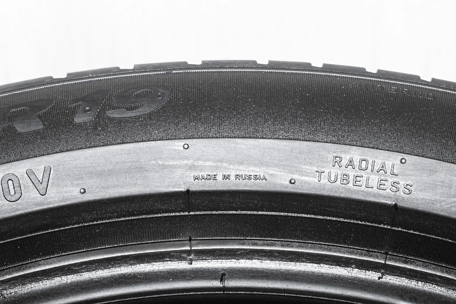 Pirelli Scorpion 255/45 R19 100V - миниатюра 10