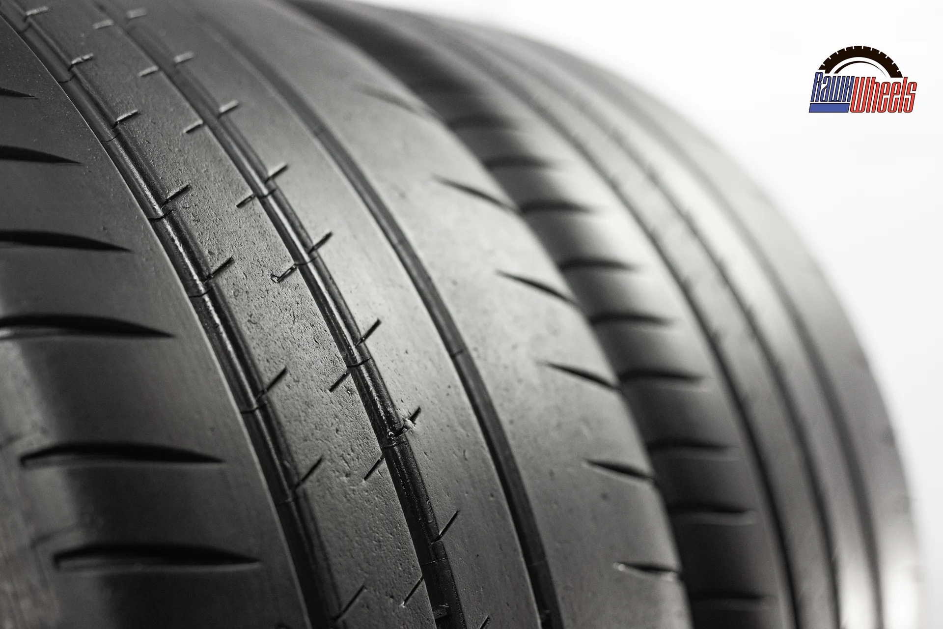 Michelin Pilot Sport Cup 2 265/35 ZR19 98Y XL - миниатюра 5