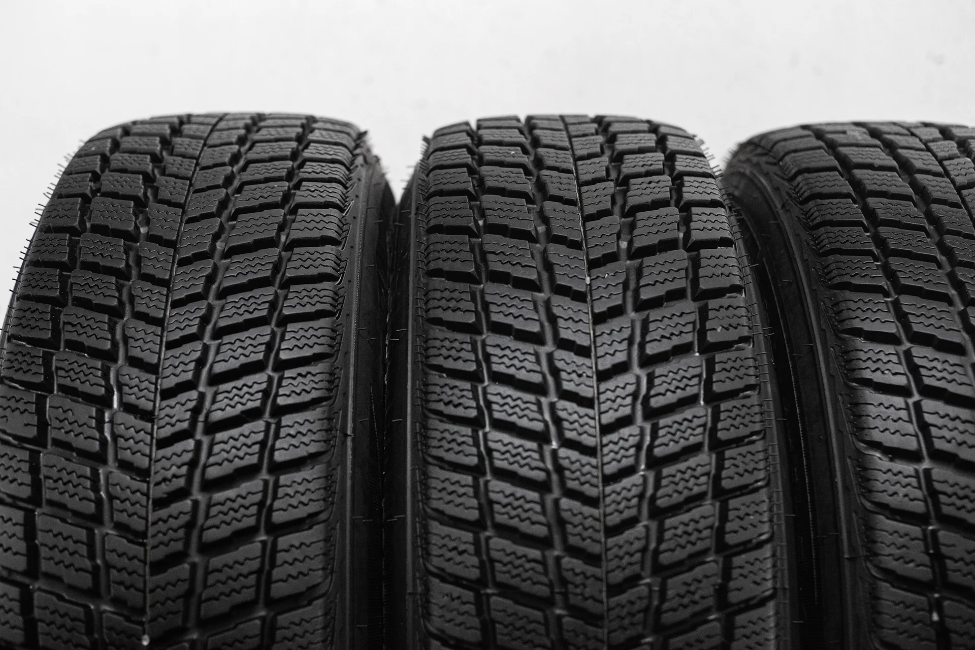 Nexen Winguard SUV 215/70 R16 100T - миниатюра 5