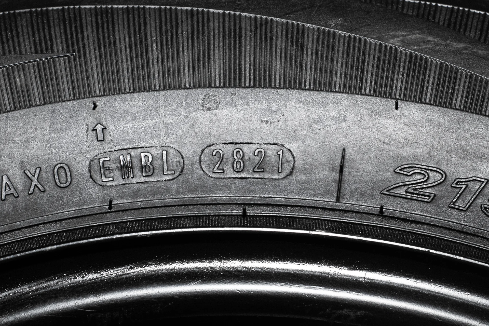 Nexen Winguard SUV 215/70 R16 100T - миниатюра 8
