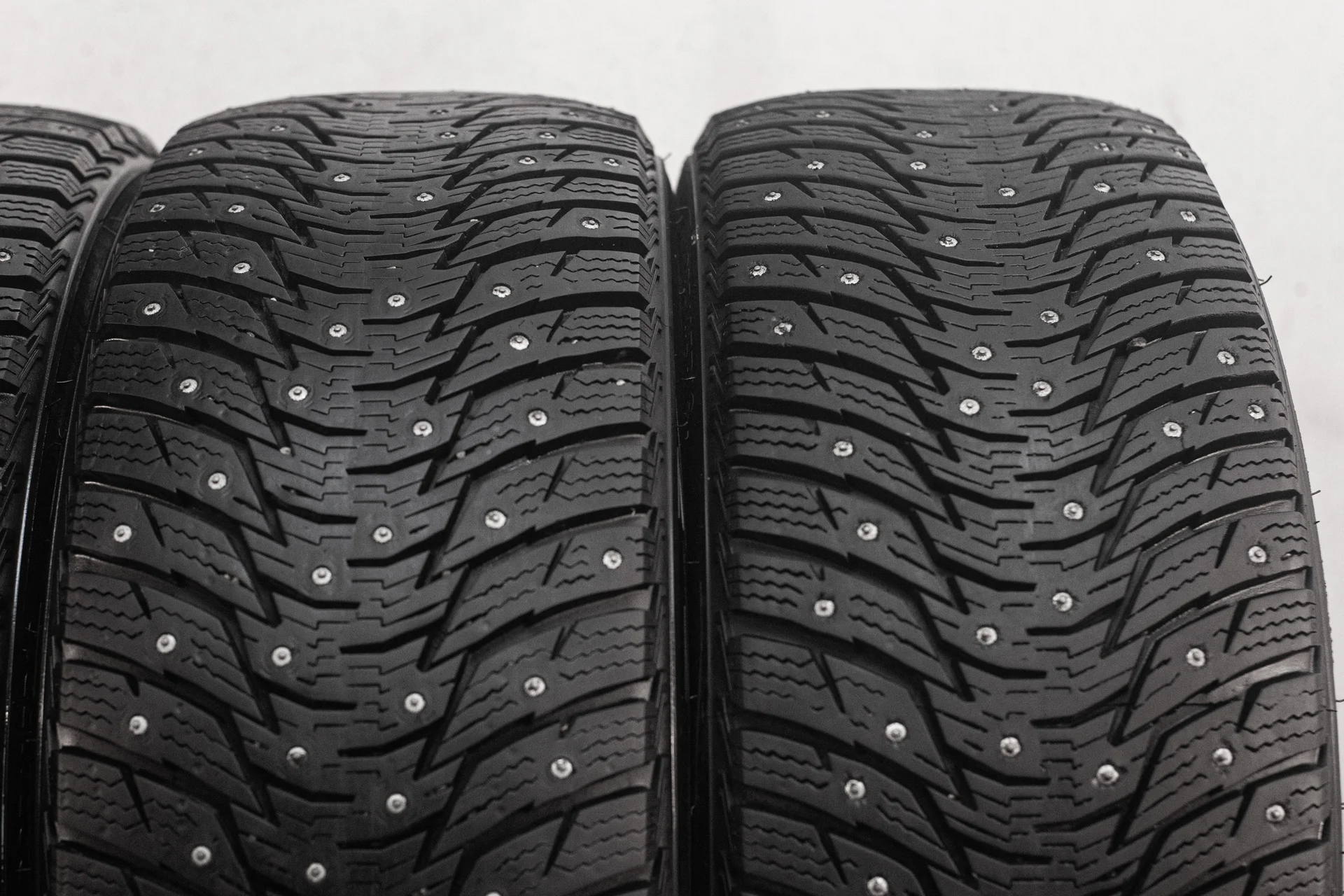 WestLake IceMaster Spike Z-506 235/45 R18 98T - миниатюра 4