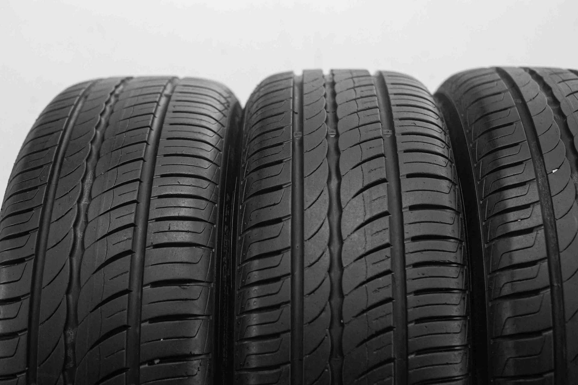 Pirelli Cinturato P1 Verde 195/55 R16 87H - миниатюра 5